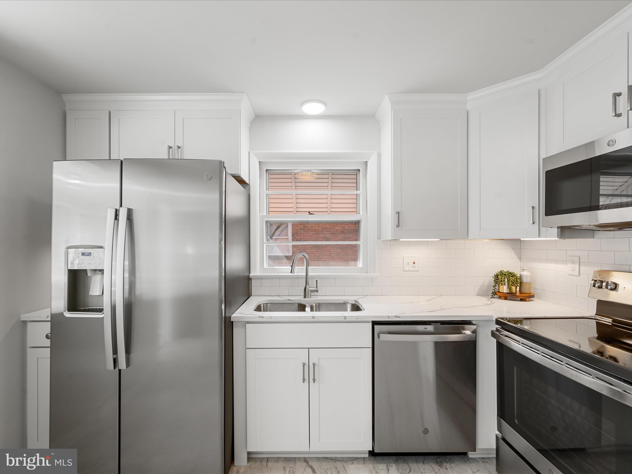 JOHNSON - Residential Lease