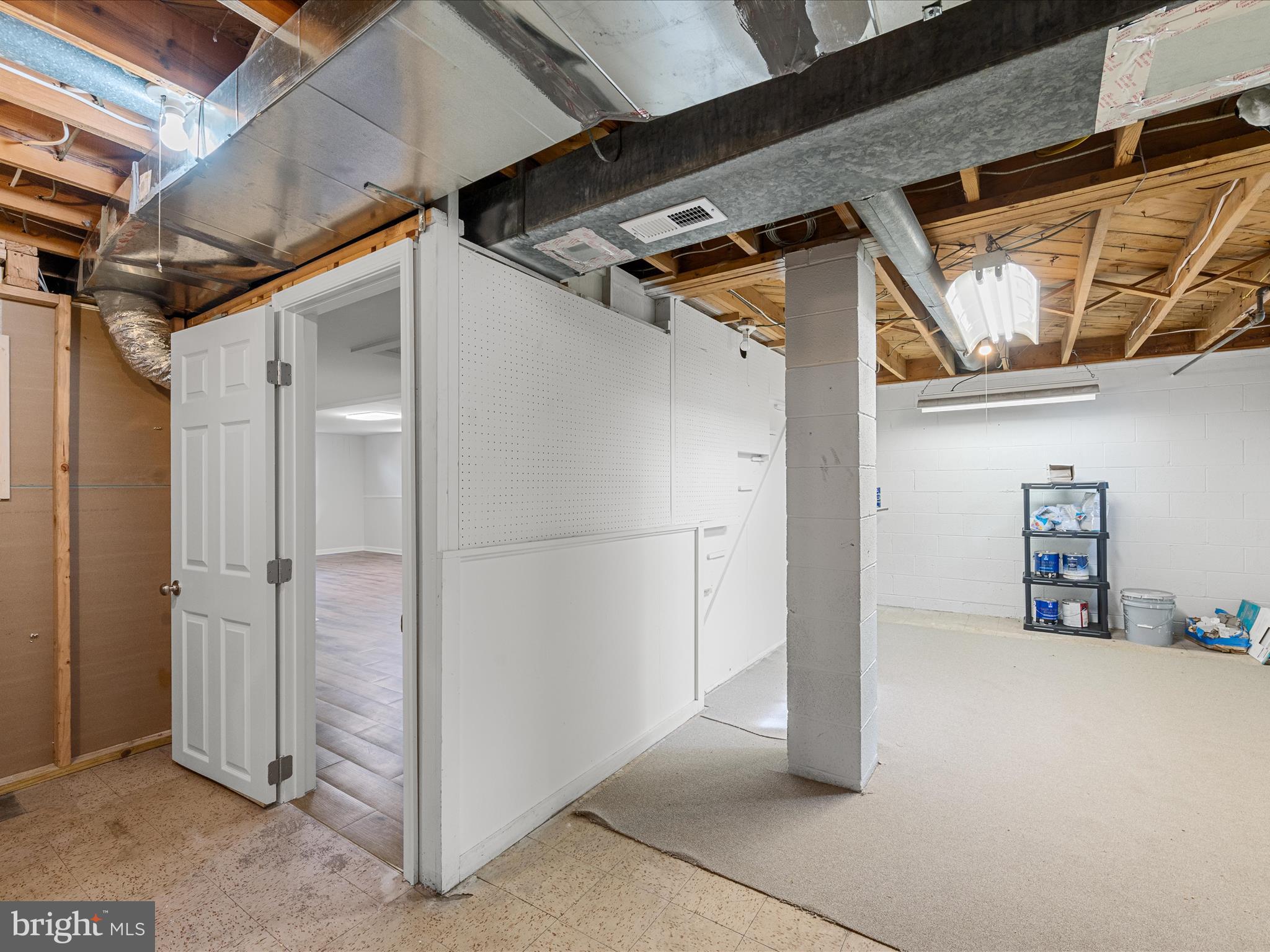 JOHNSON - Residential Lease