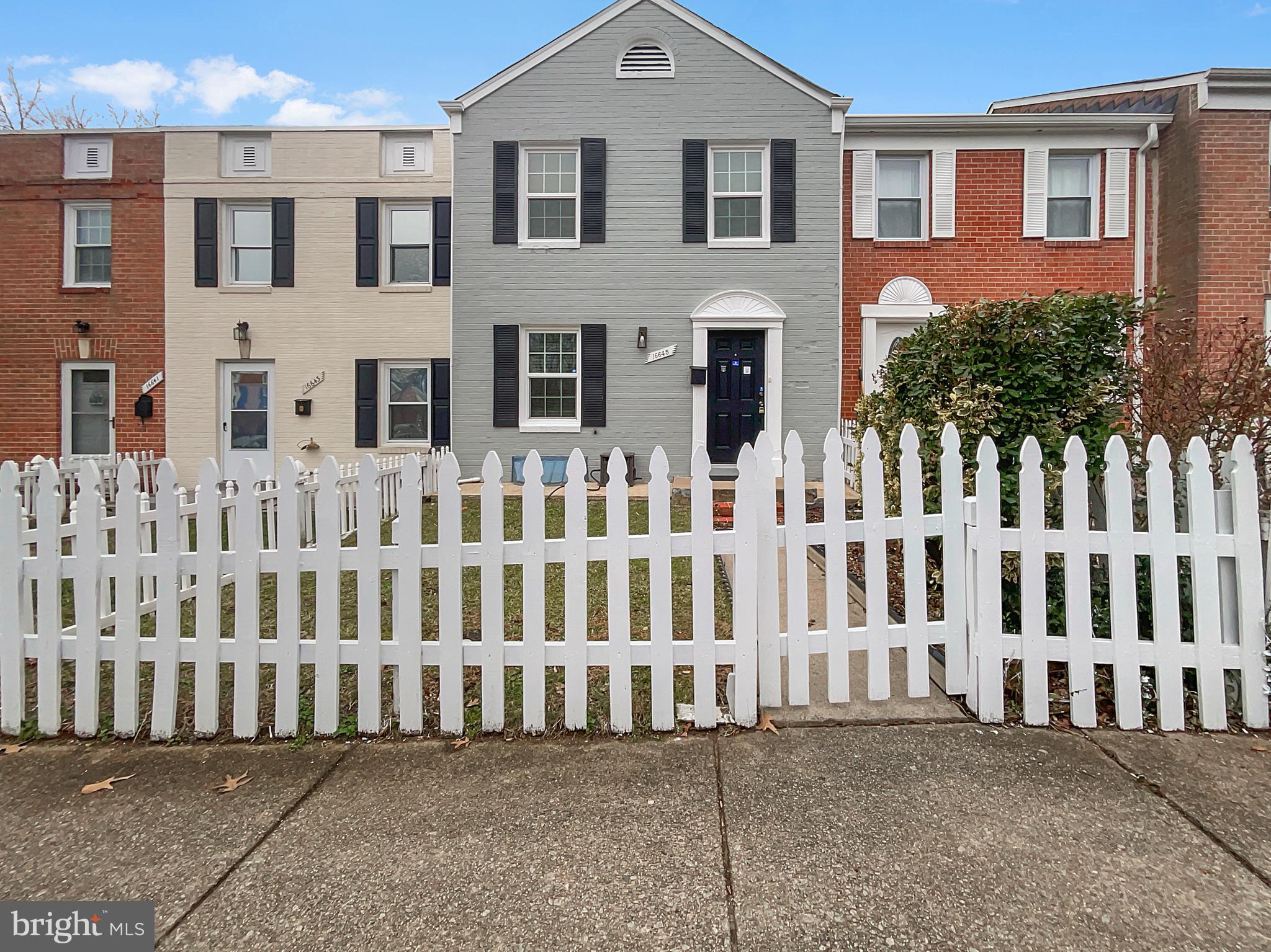 GEORGETOWN VILLAGE - Residential