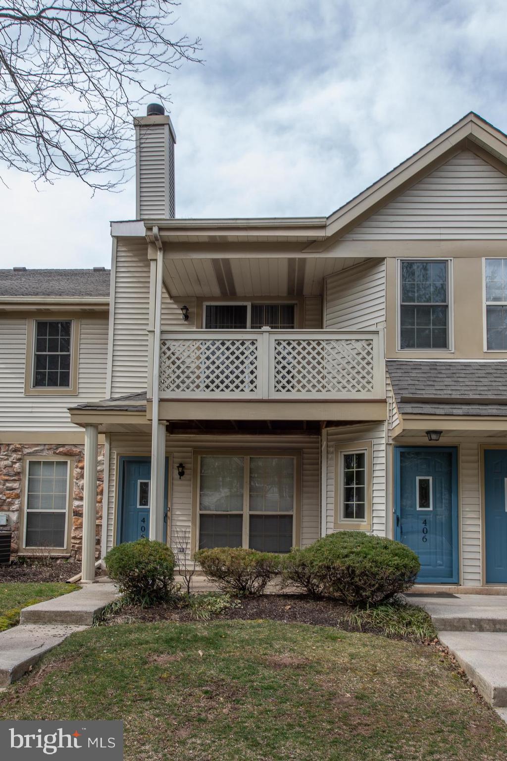 MONTGOMERY BROOKE - Residential