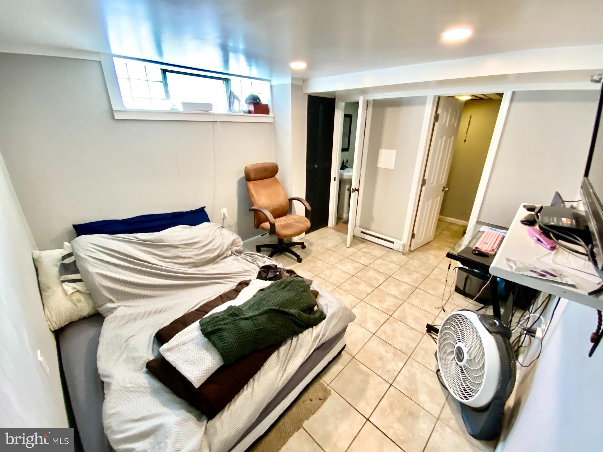 MAYFAIR - Residential