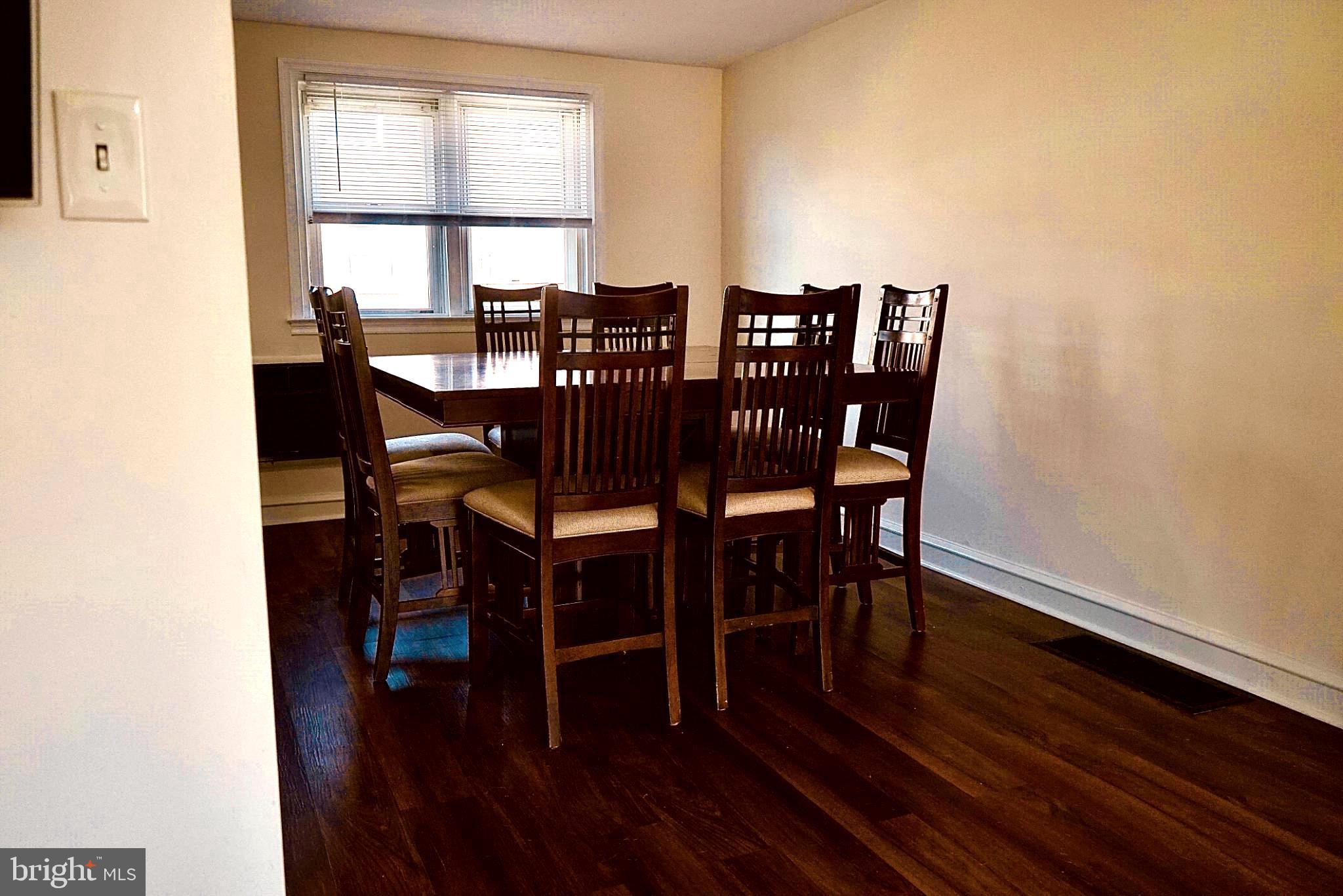 MAYFAIR - Residential