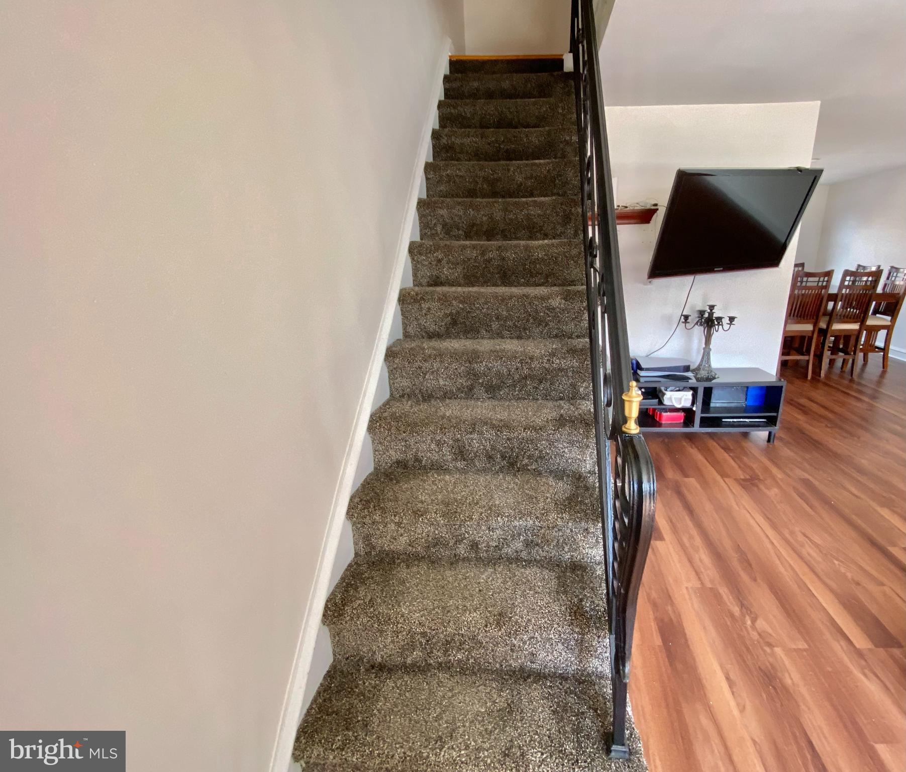 MAYFAIR - Residential