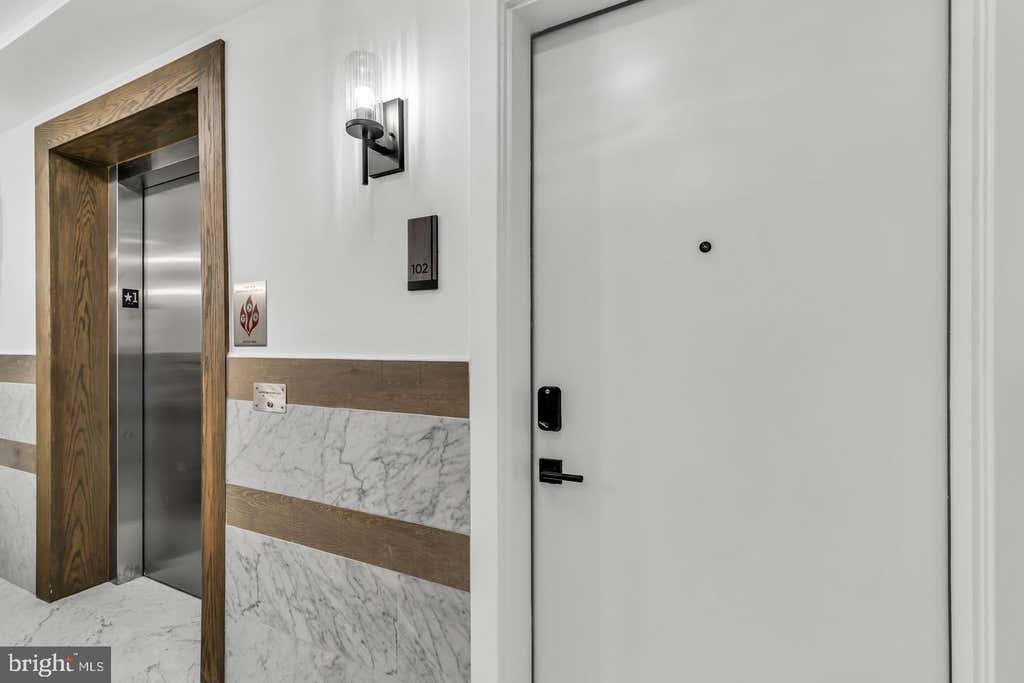 Photo of 1201 N Quinn Street #101, ARLINGTON, VA 22209 (MLS # VAAR2077178)