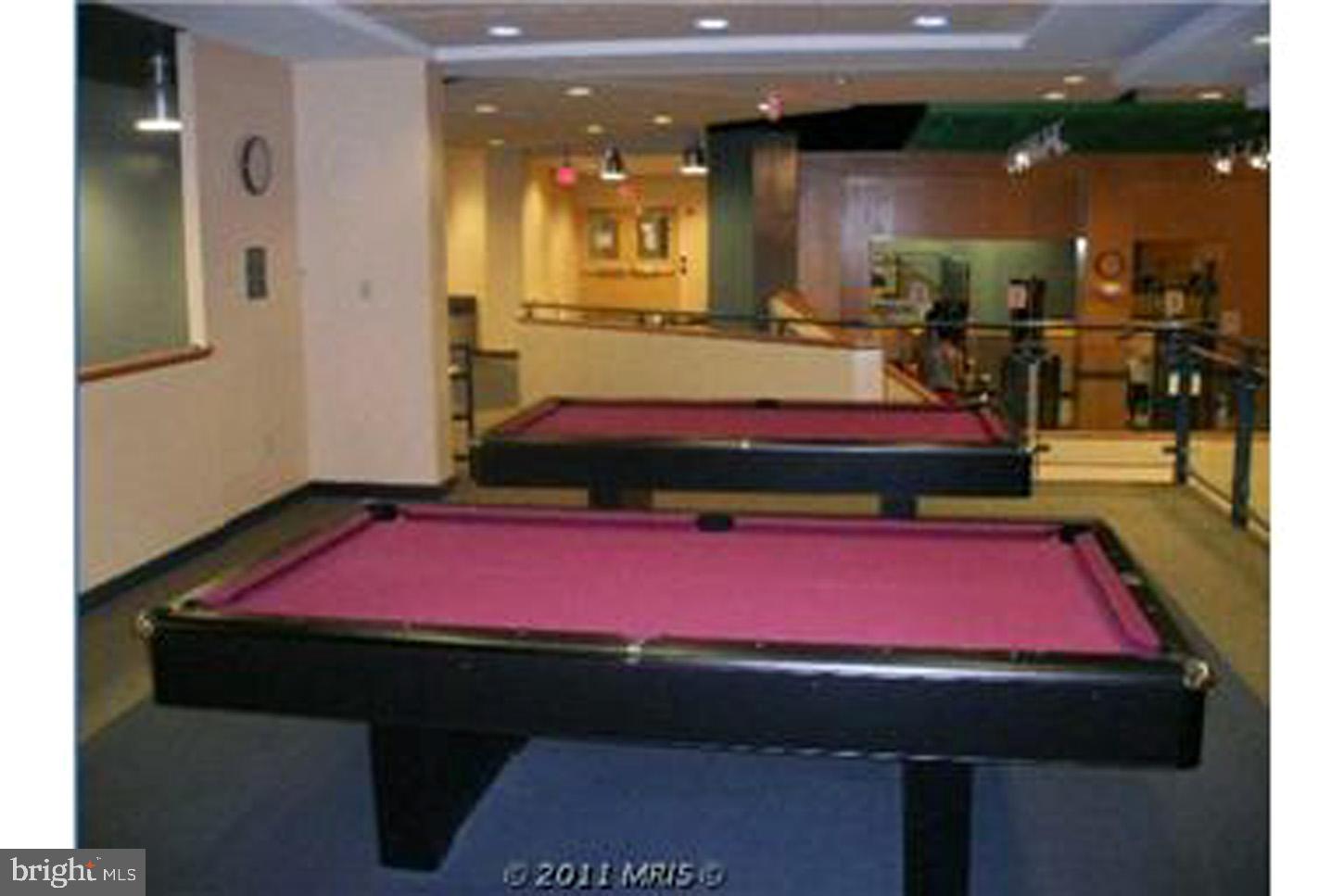 RIVER PLACE WEST - Residential