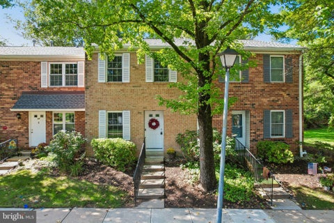 Condo For Sale - 32 Magnolia Court<br/> Mercer County, LAWRENCE TOWNSHIP, NJ 08648