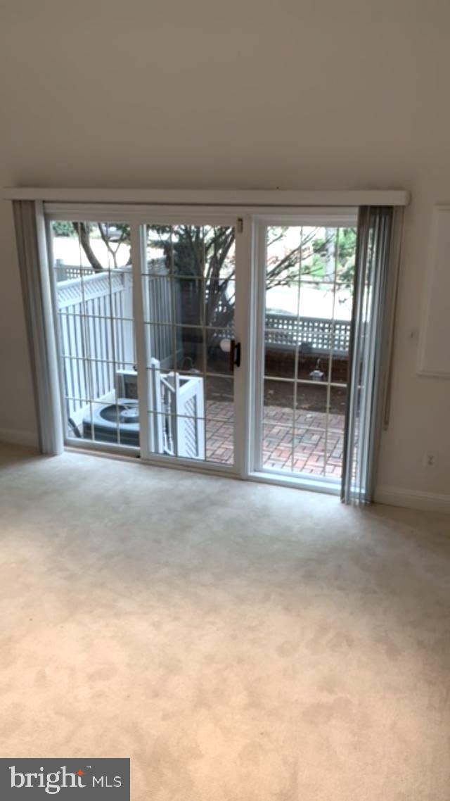 PALISADES PARK - Residential Lease