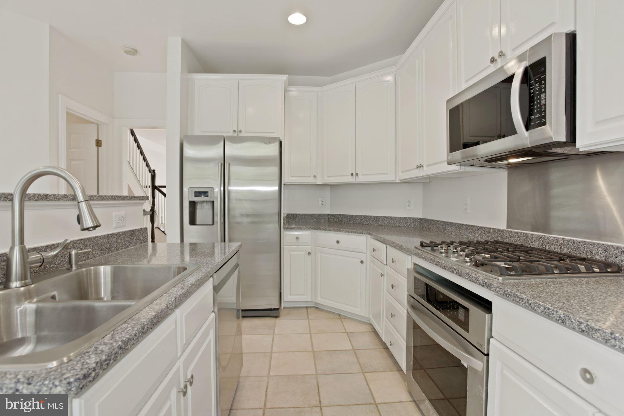 PALISADES PARK - Residential Lease