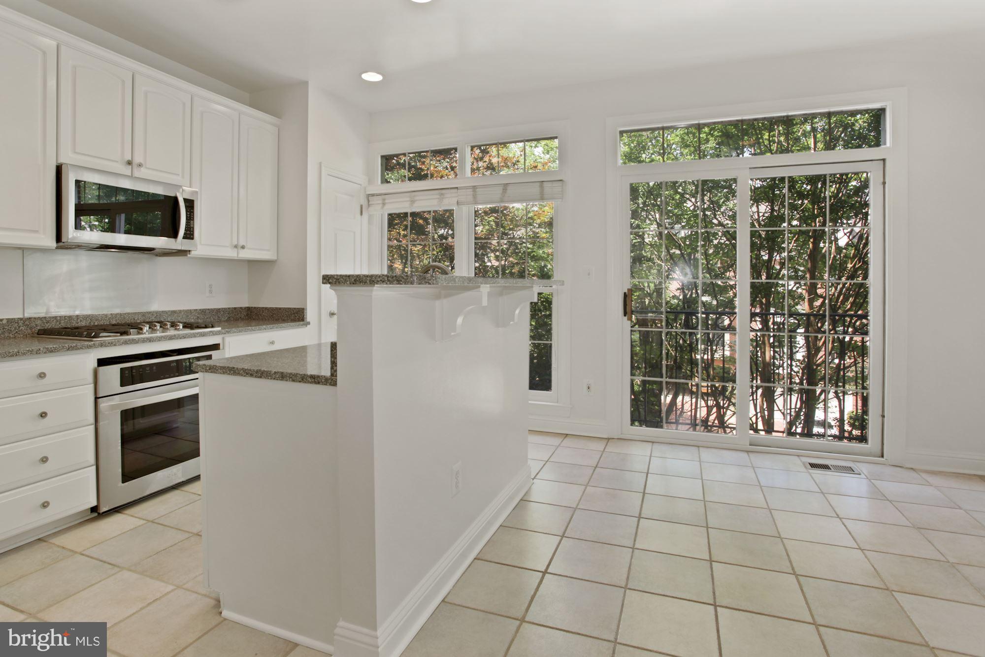 PALISADES PARK - Residential Lease