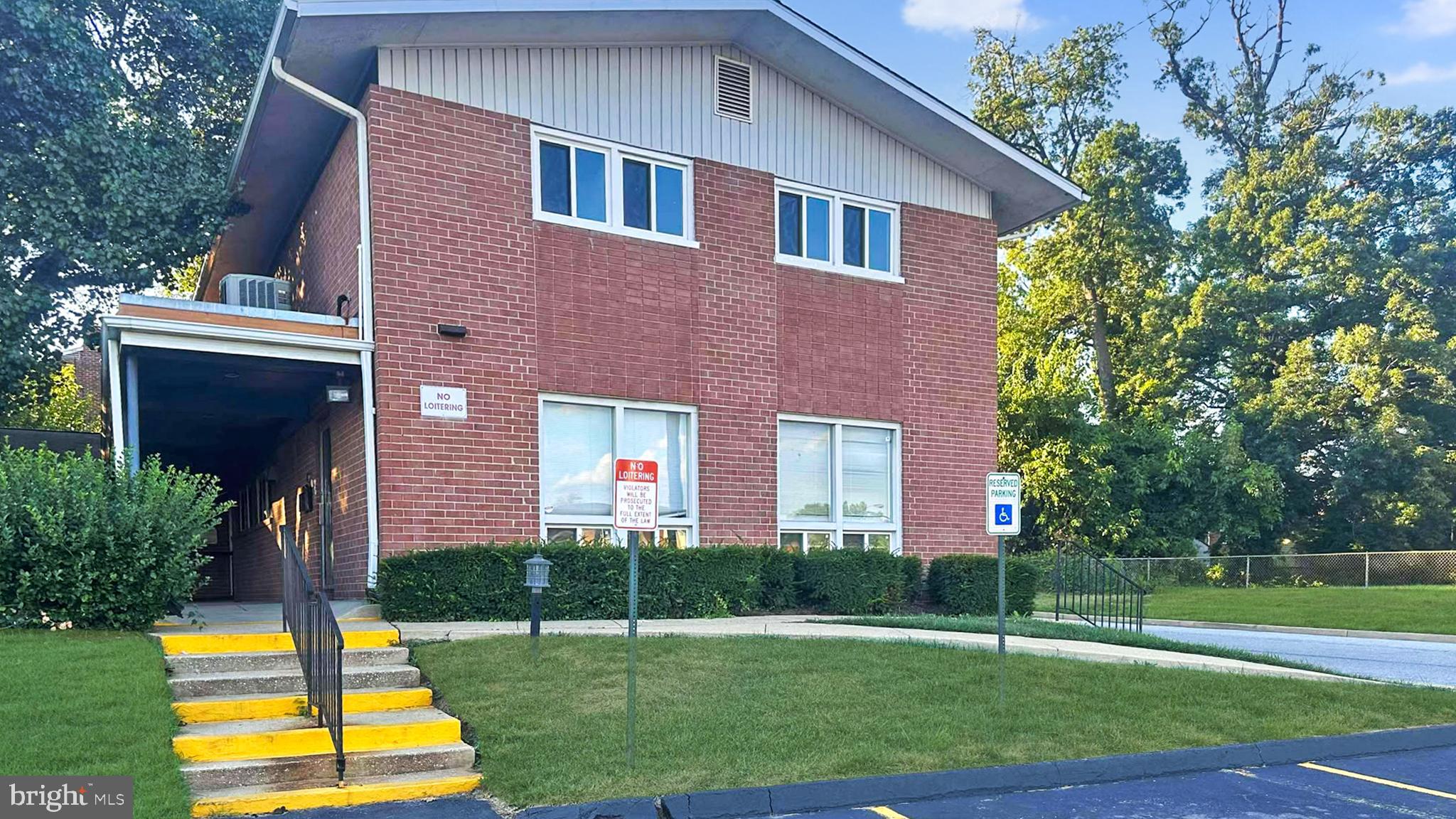 CENTRAL FOREST PARK - Residential Lease