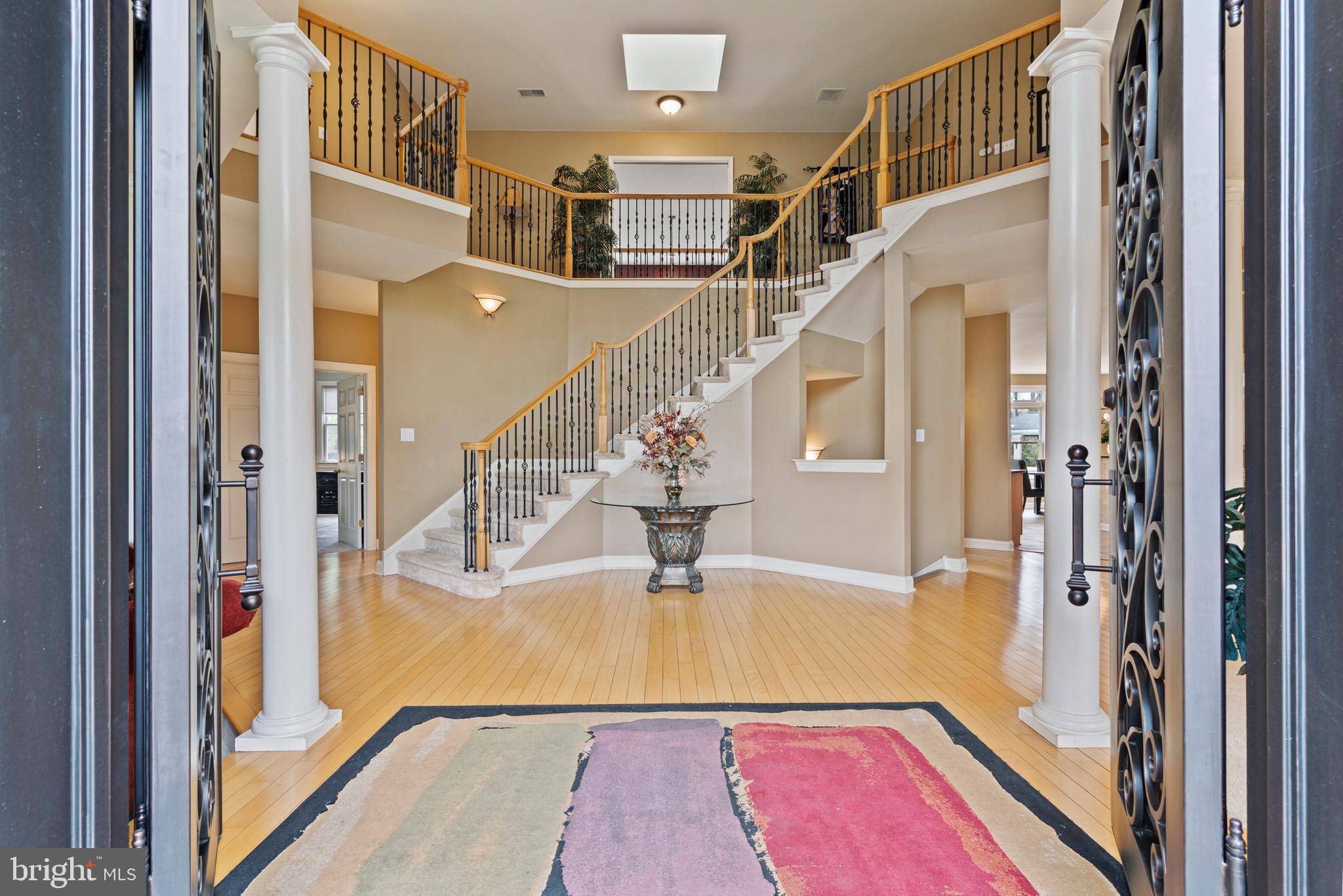 100 E HOLLAND ROAD
