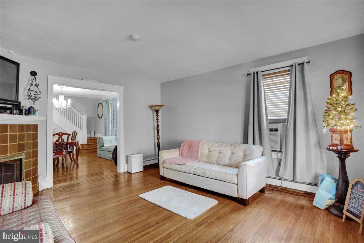 HAMPDEN HEIGHTS - Residential