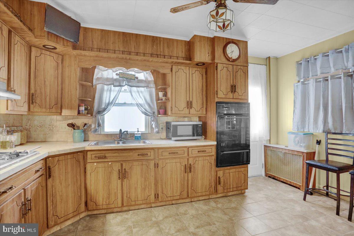 HAMPDEN HEIGHTS - Residential