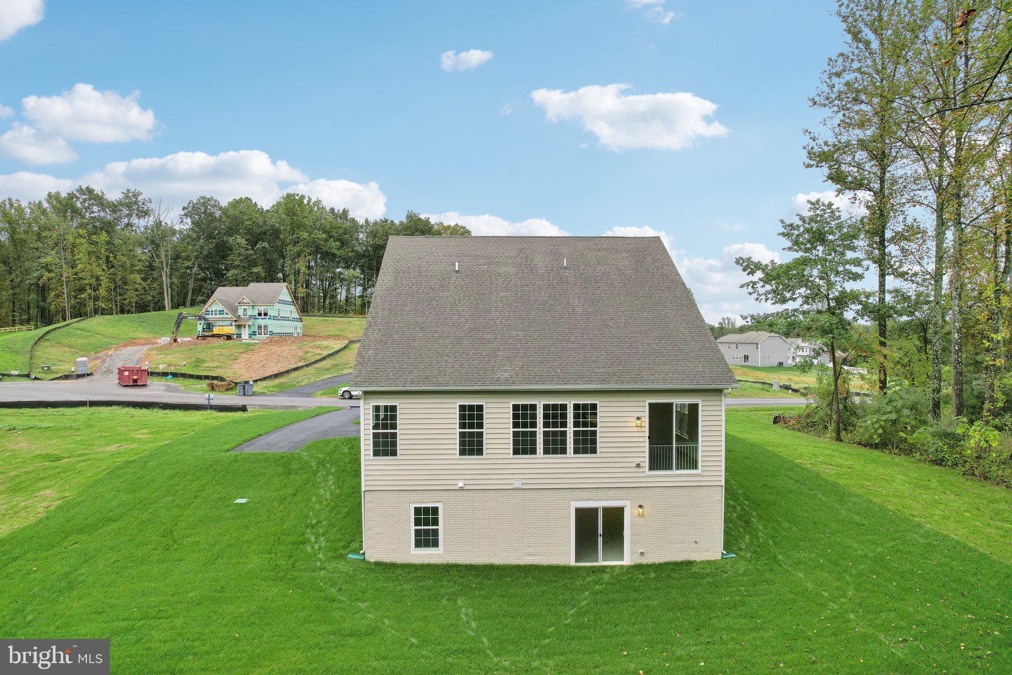 WOODED RUN ESTATES - Residential