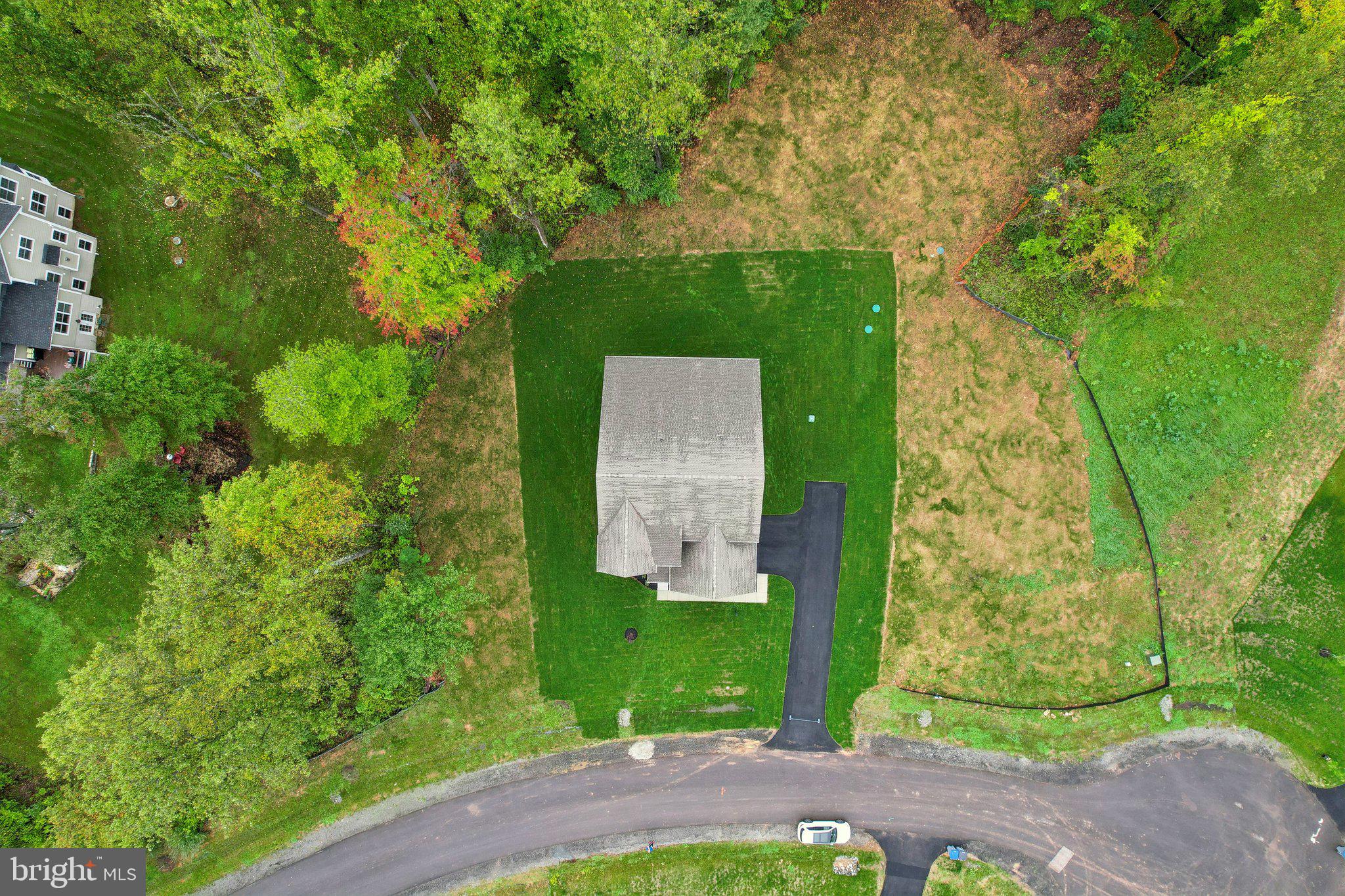 WOODED RUN ESTATES - Residential