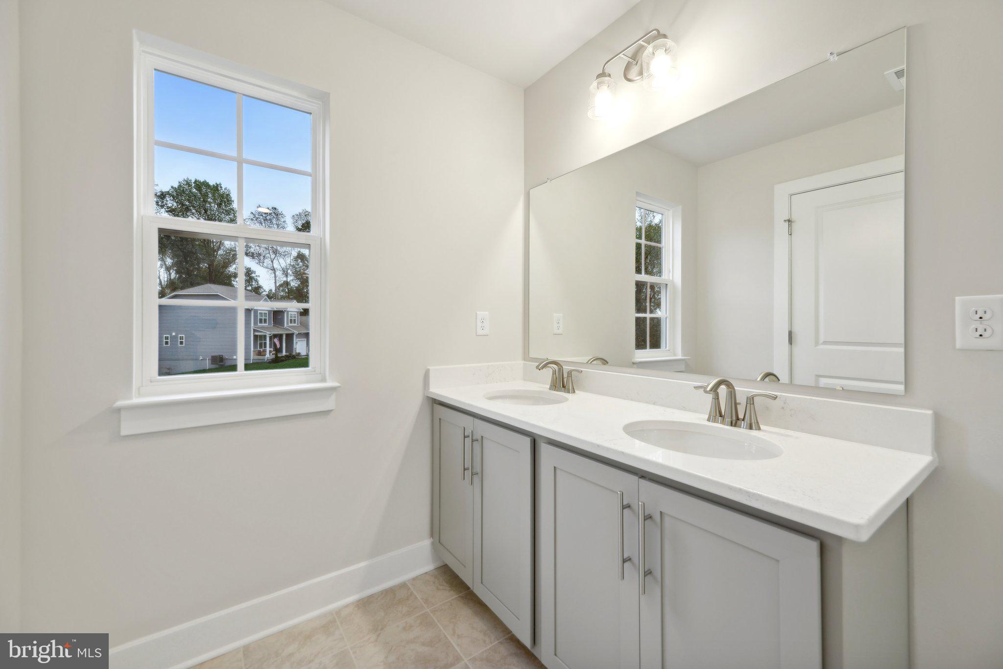 WOODED RUN ESTATES - Residential