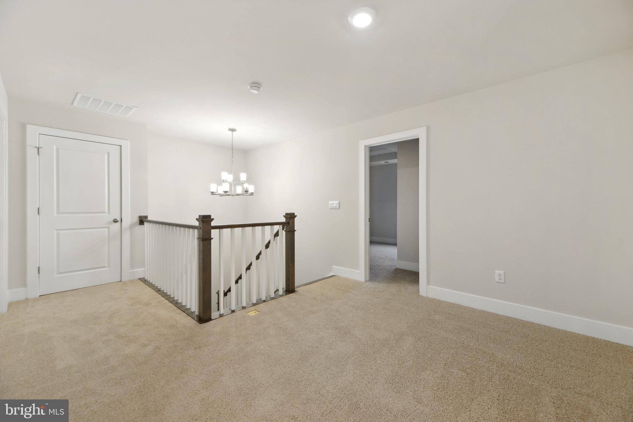 WOODED RUN ESTATES - Residential