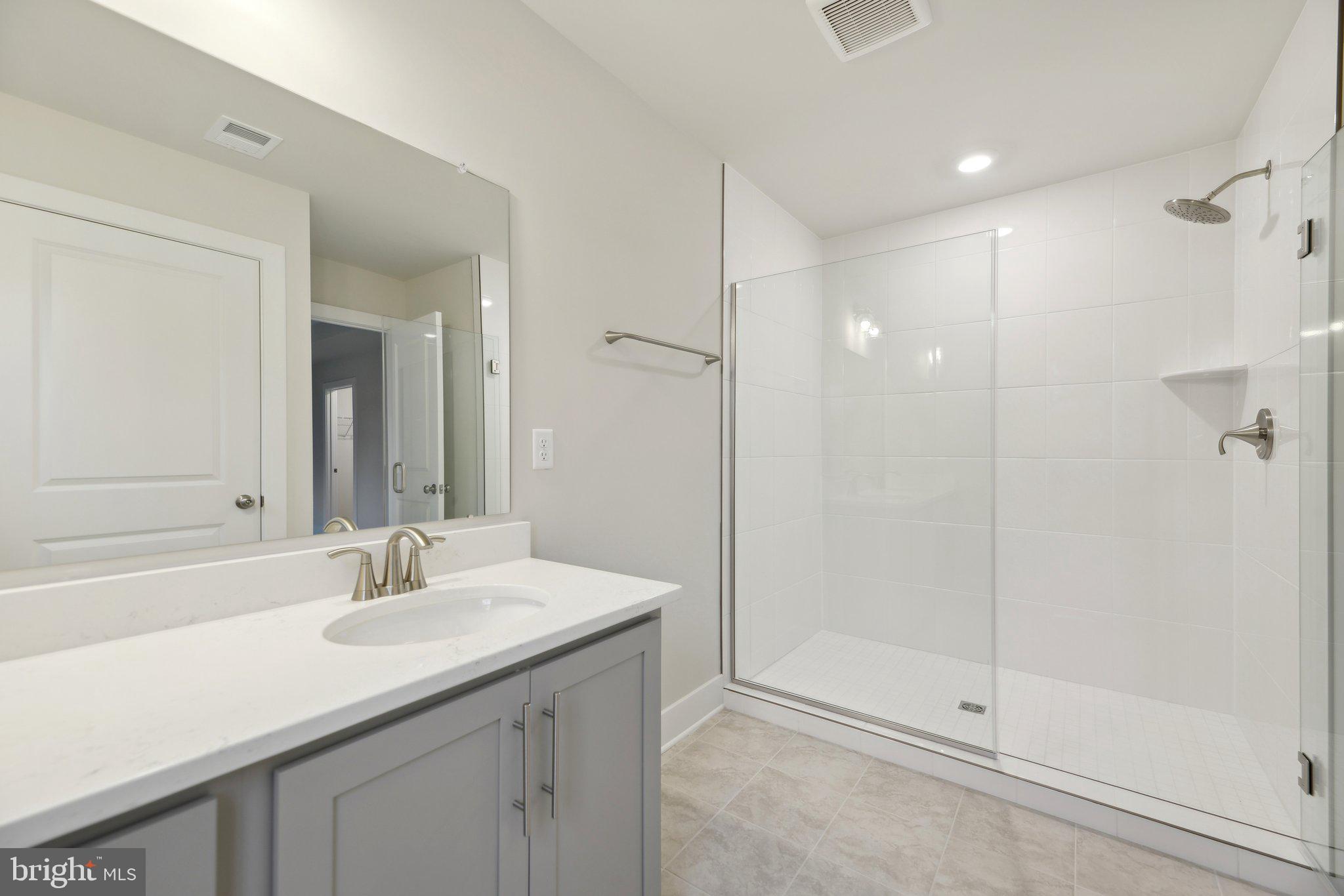 WOODED RUN ESTATES - Residential