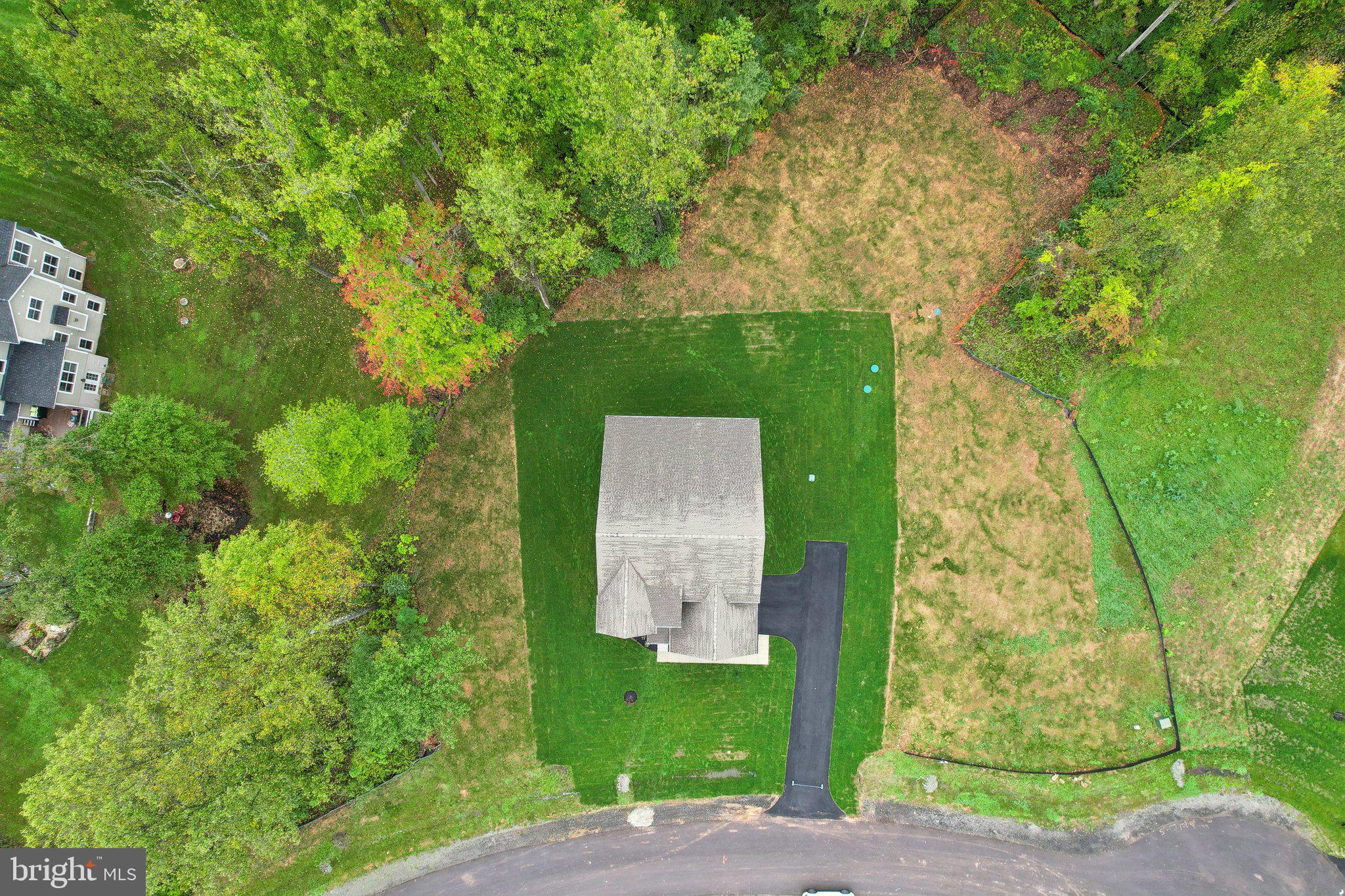 WOODED RUN ESTATES - Residential