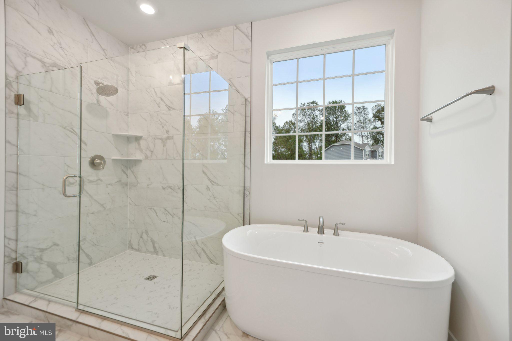 WOODED RUN ESTATES - Residential