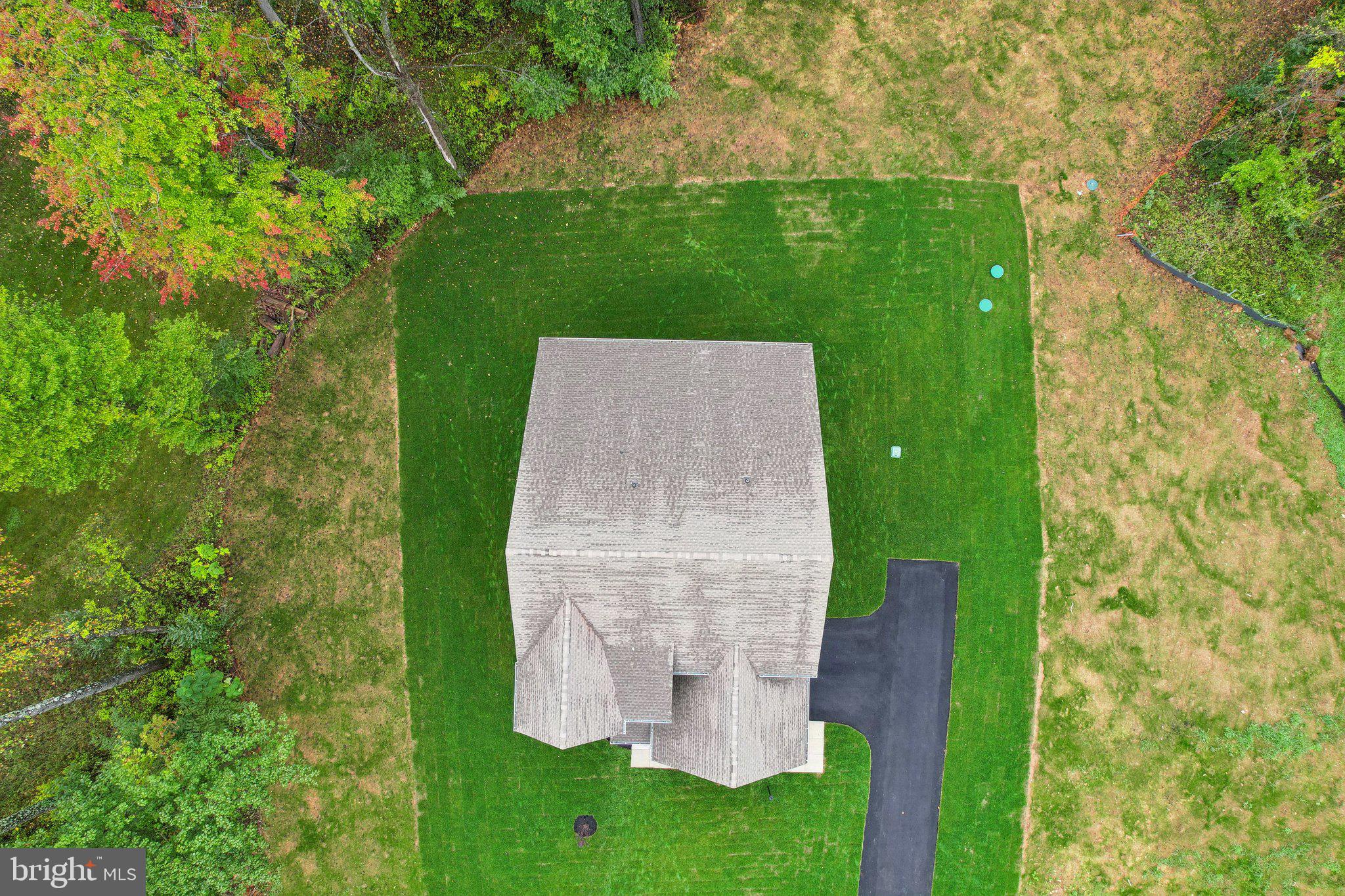 WOODED RUN ESTATES - Residential