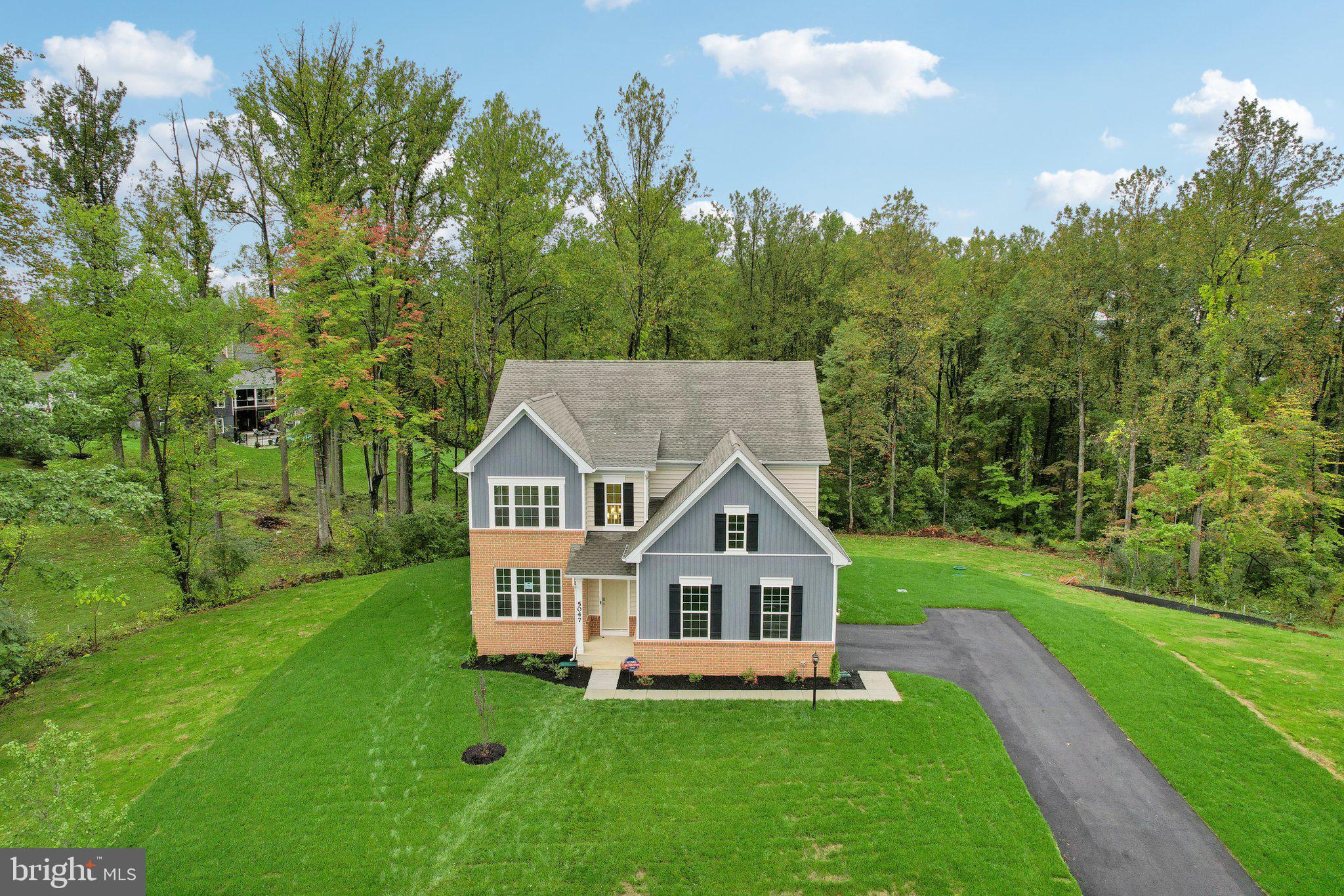 WOODED RUN ESTATES - Residential