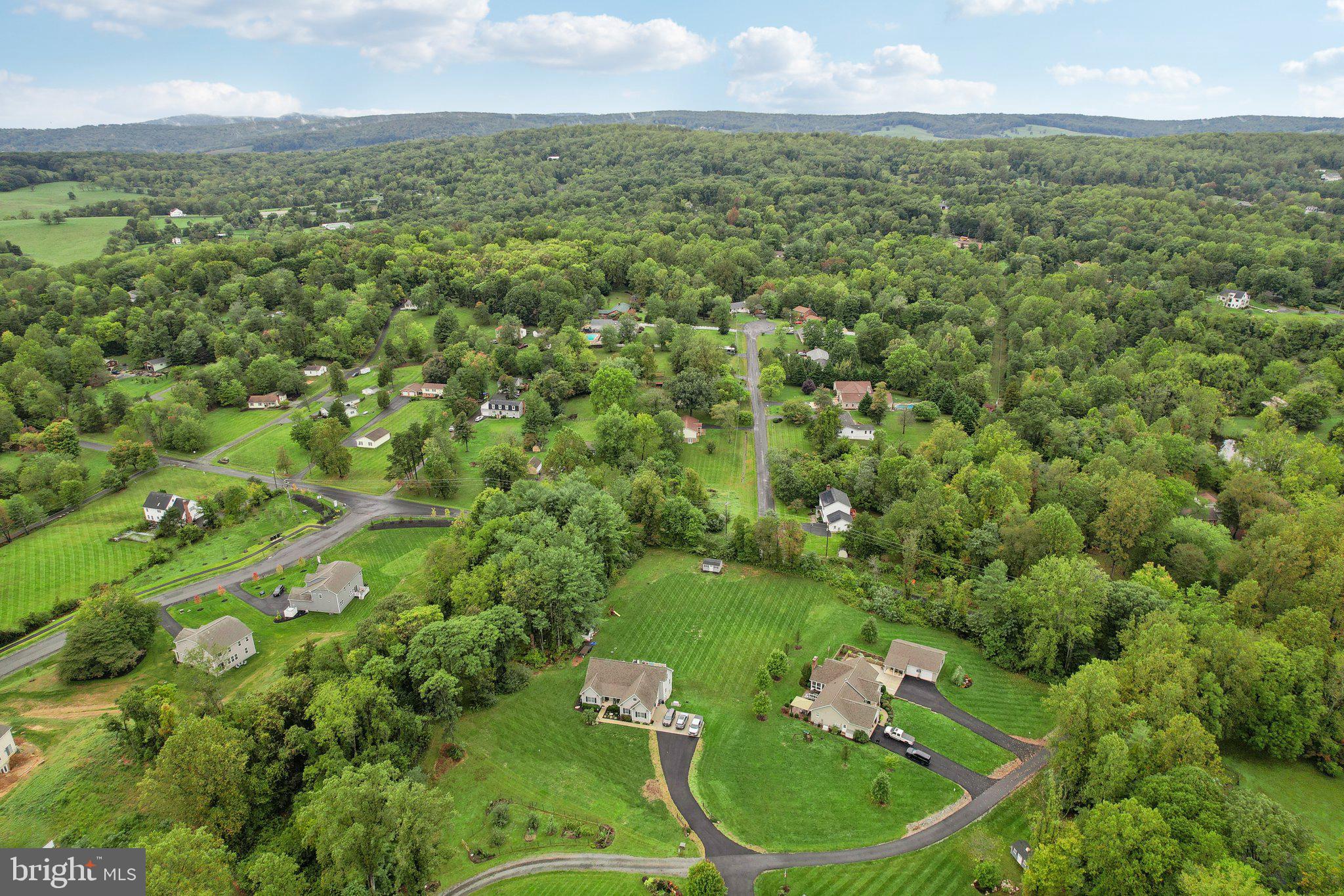 WOODED RUN ESTATES - Residential