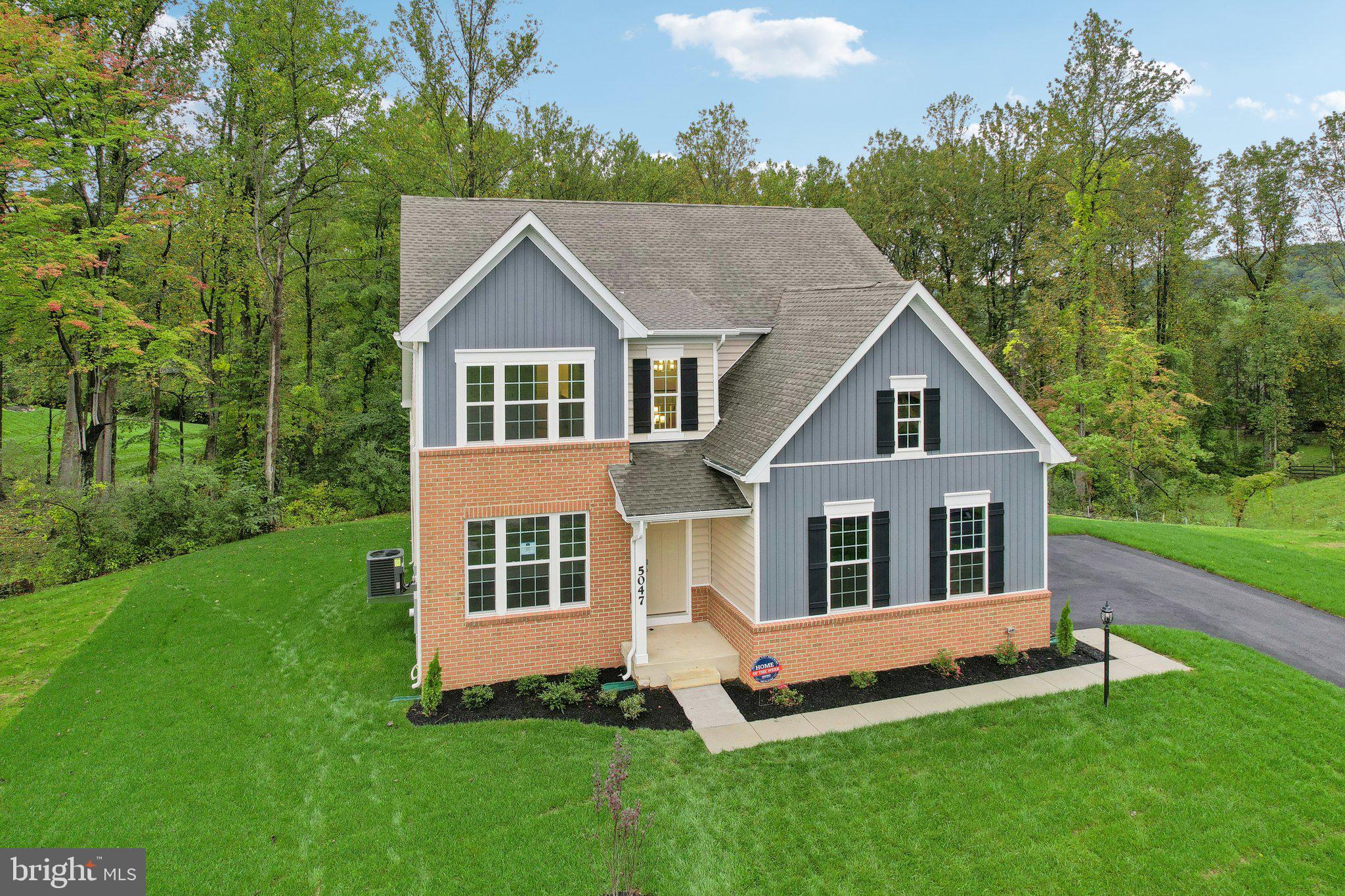 WOODED RUN ESTATES - Residential