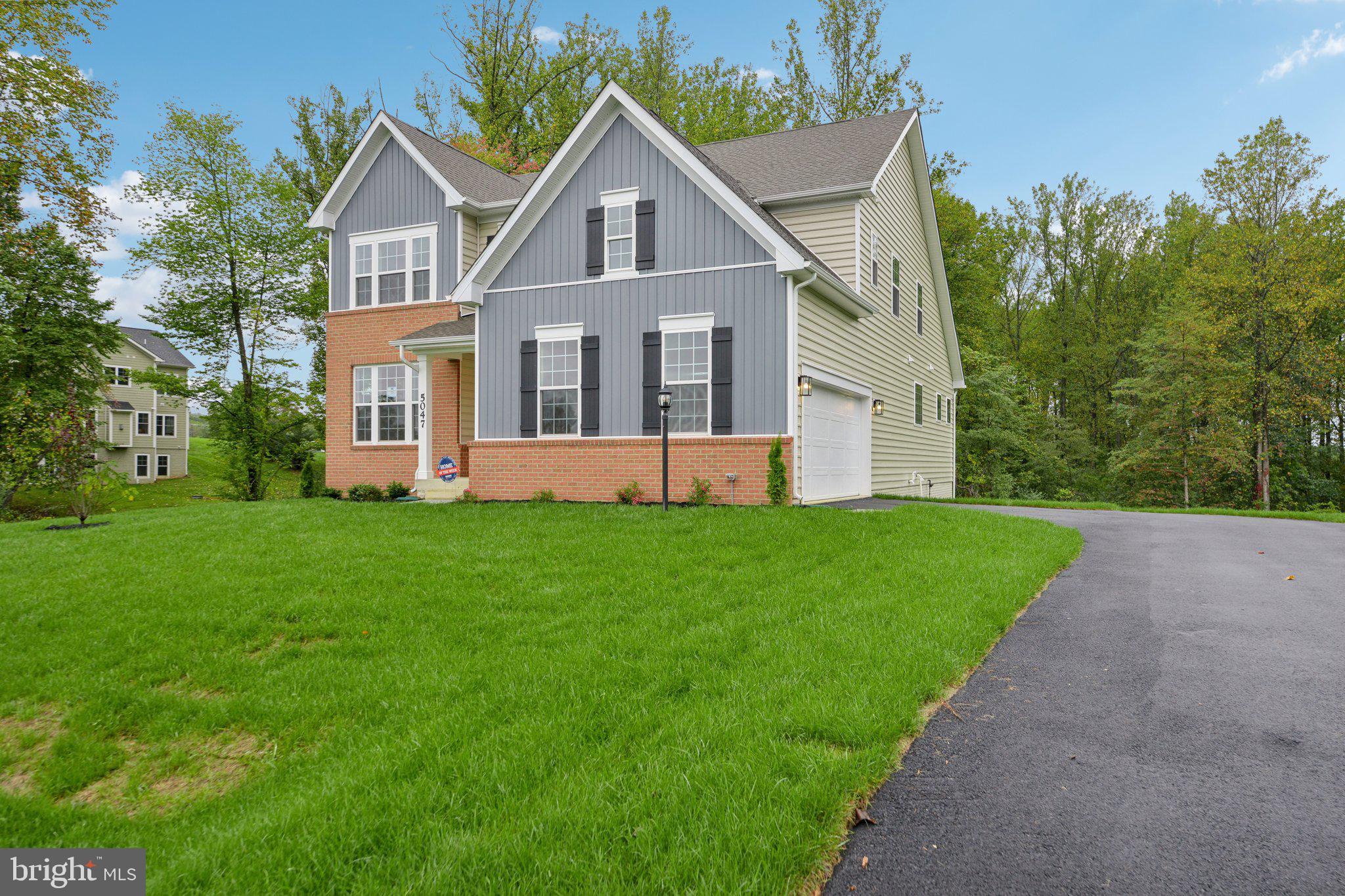 WOODED RUN ESTATES - Residential