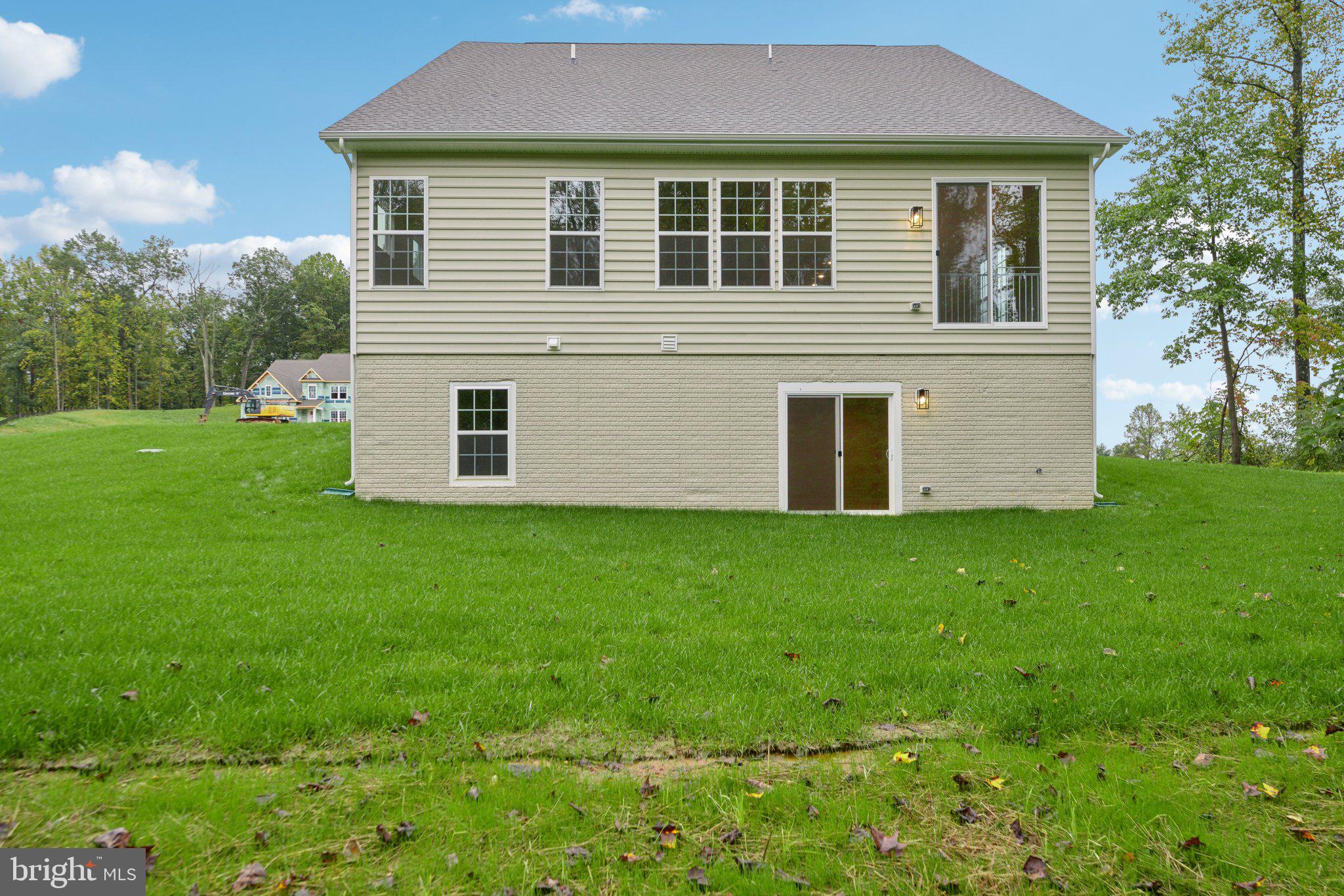 WOODED RUN ESTATES - Residential