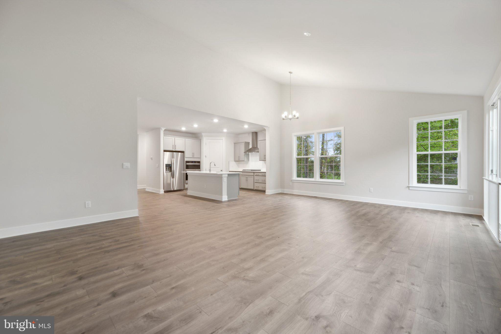 WOODED RUN ESTATES - Residential