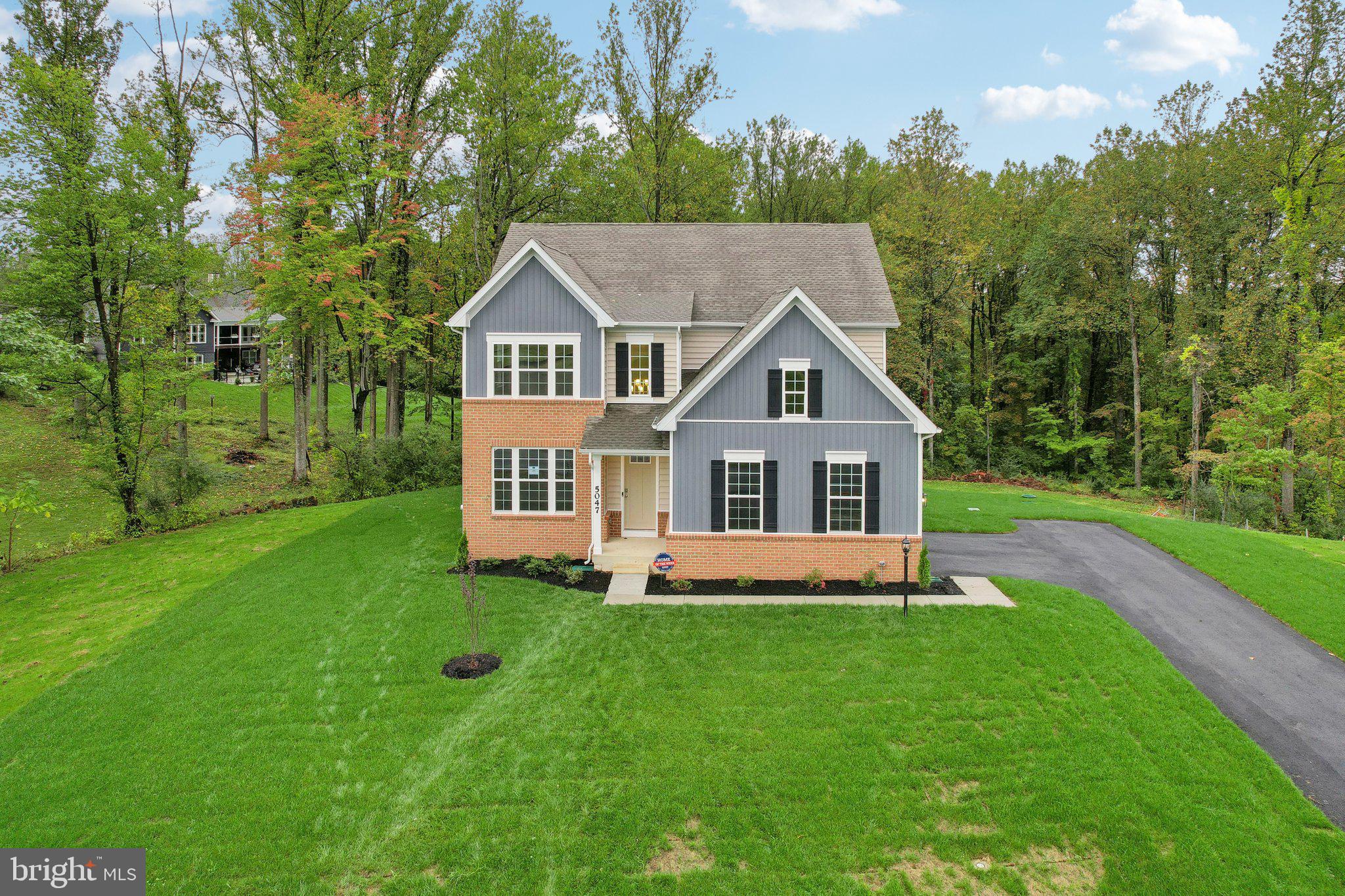 WOODED RUN ESTATES - Residential