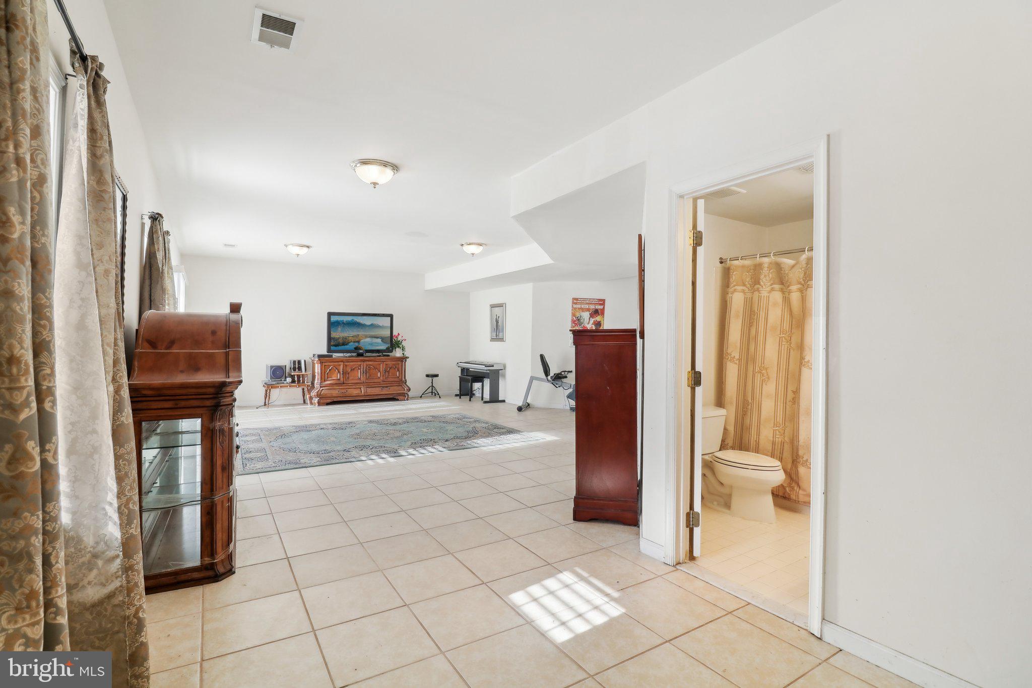 POWELLS LANDING - Residential