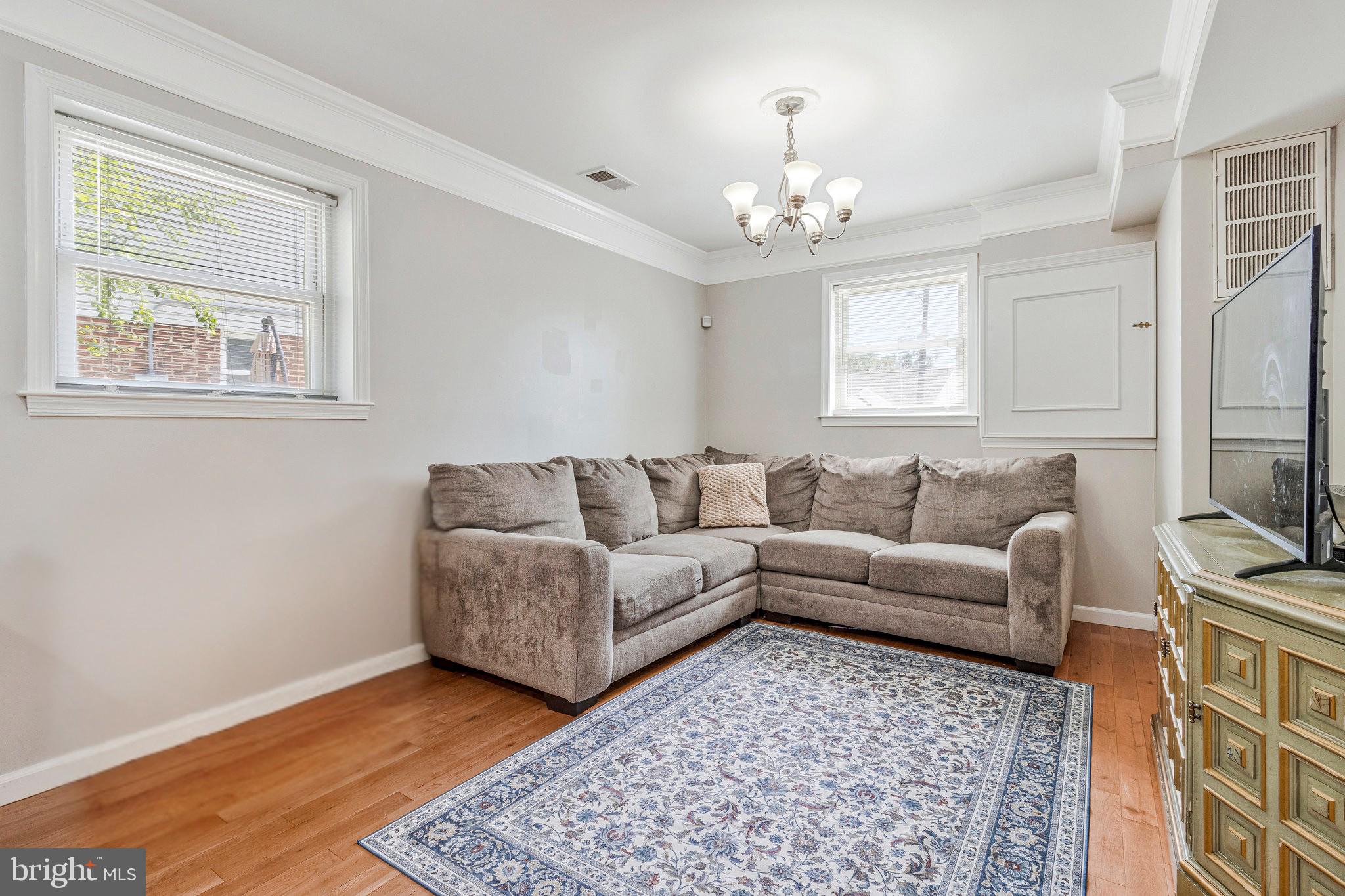 WEISMANS - Residential