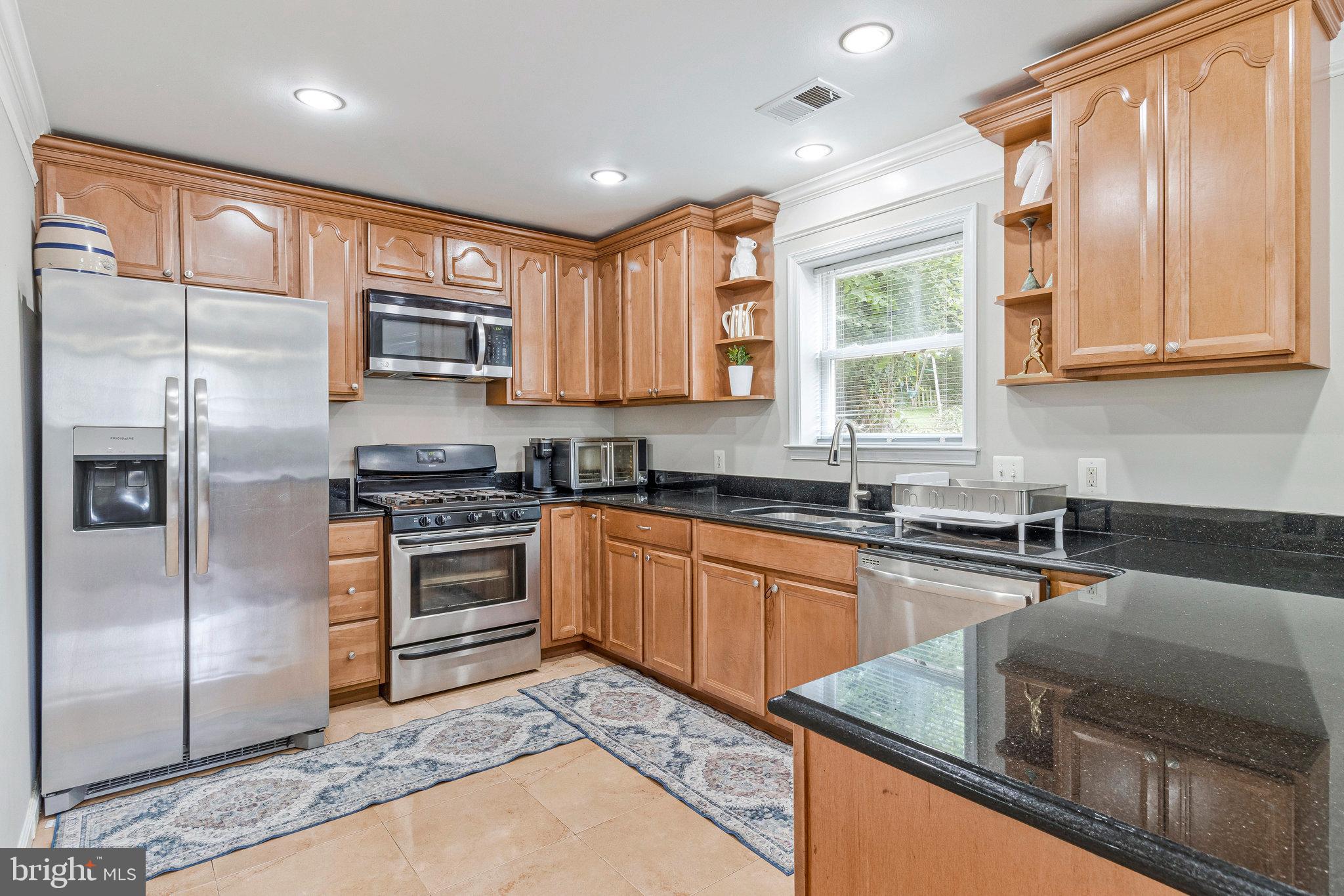 WEISMANS - Residential