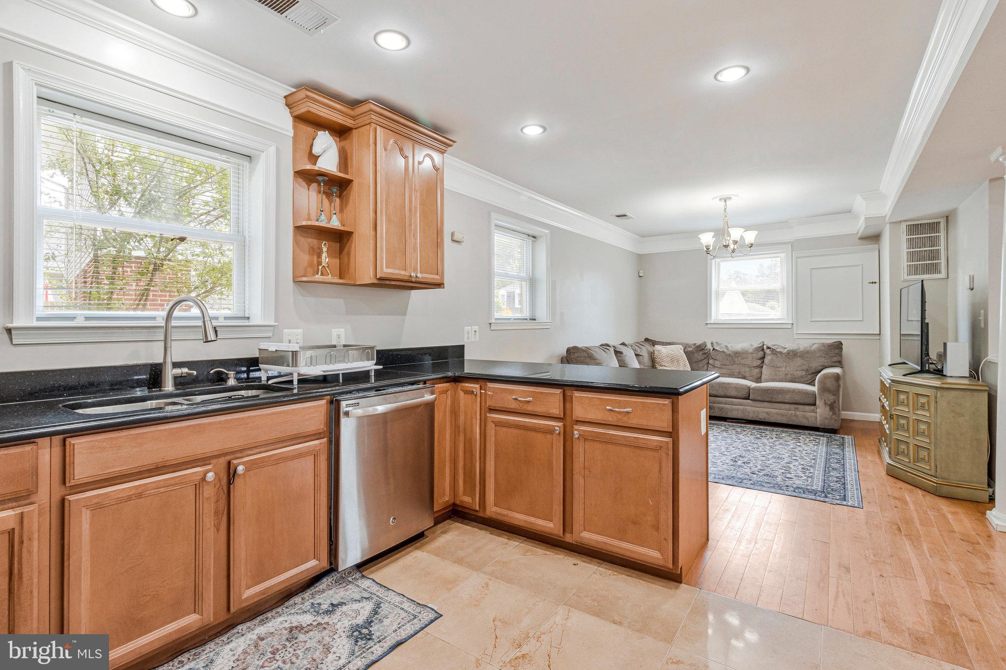 WEISMANS - Residential