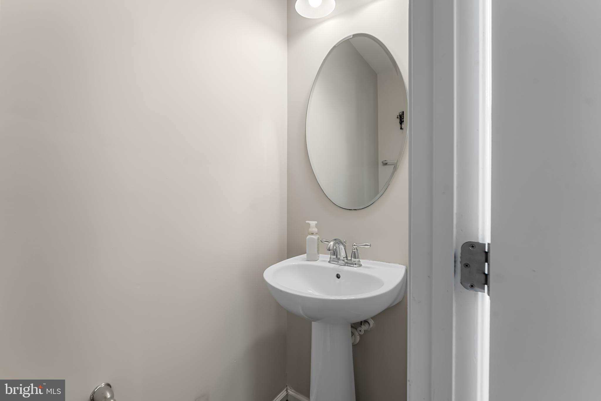 ELLICOTT CROSSING - Residential Lease