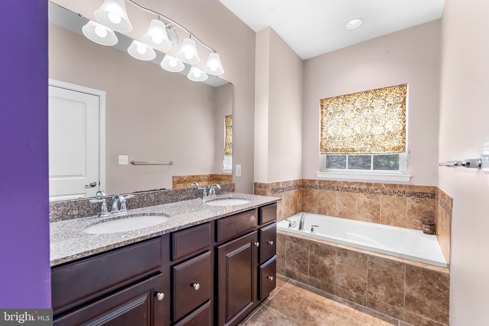 ELLICOTT CROSSING - Residential Lease