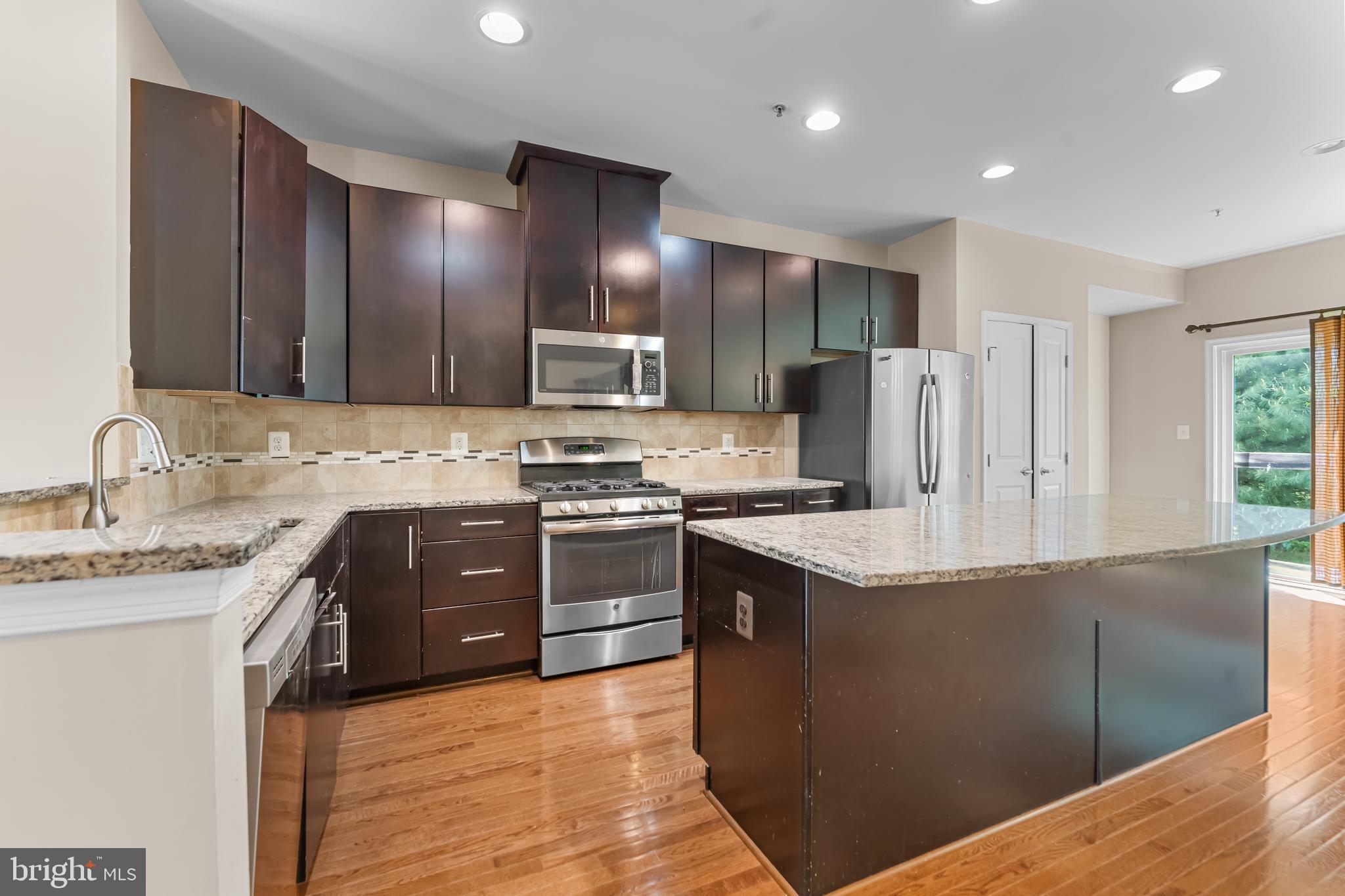 ELLICOTT CROSSING - Residential Lease