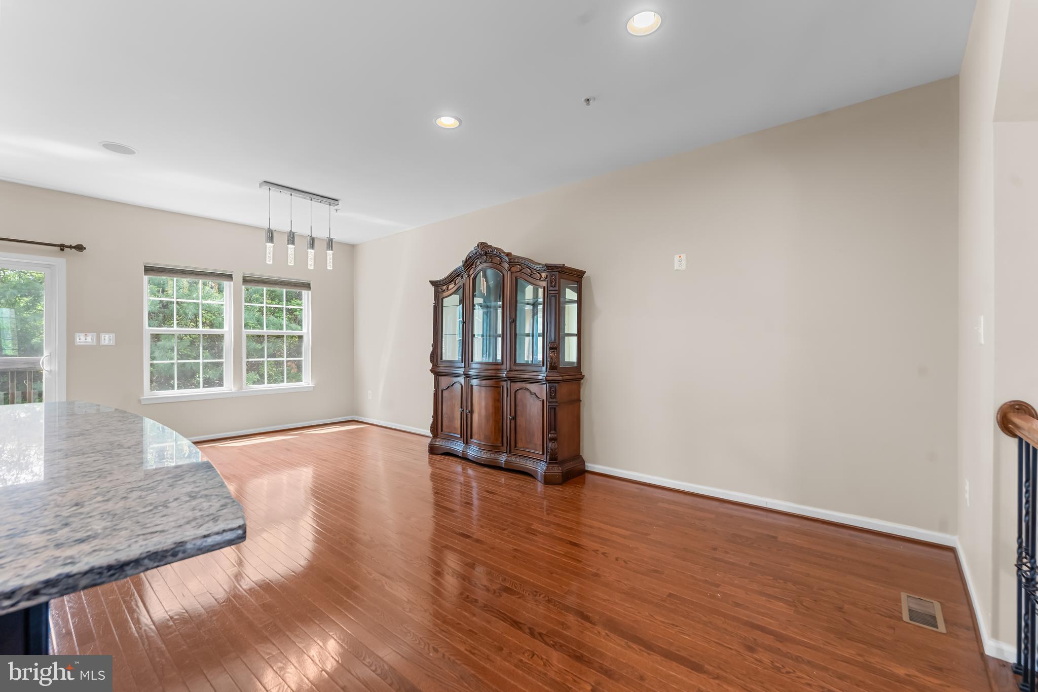 ELLICOTT CROSSING - Residential Lease