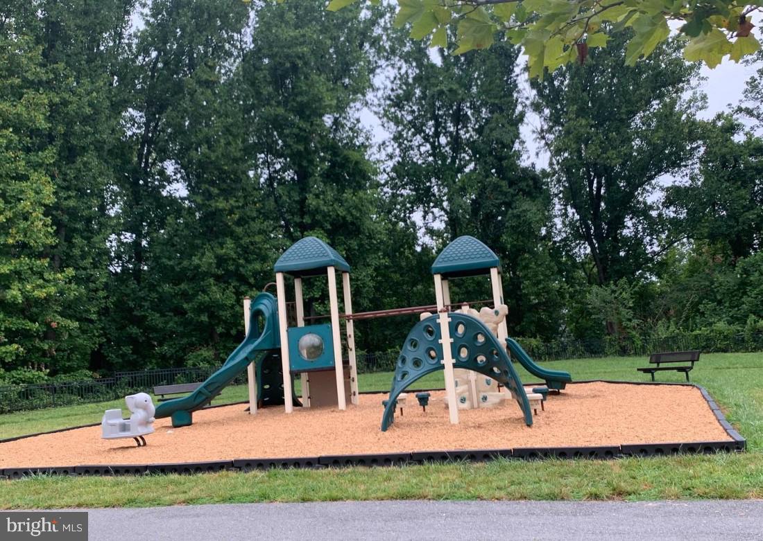 ELLICOTT CROSSING - Residential Lease