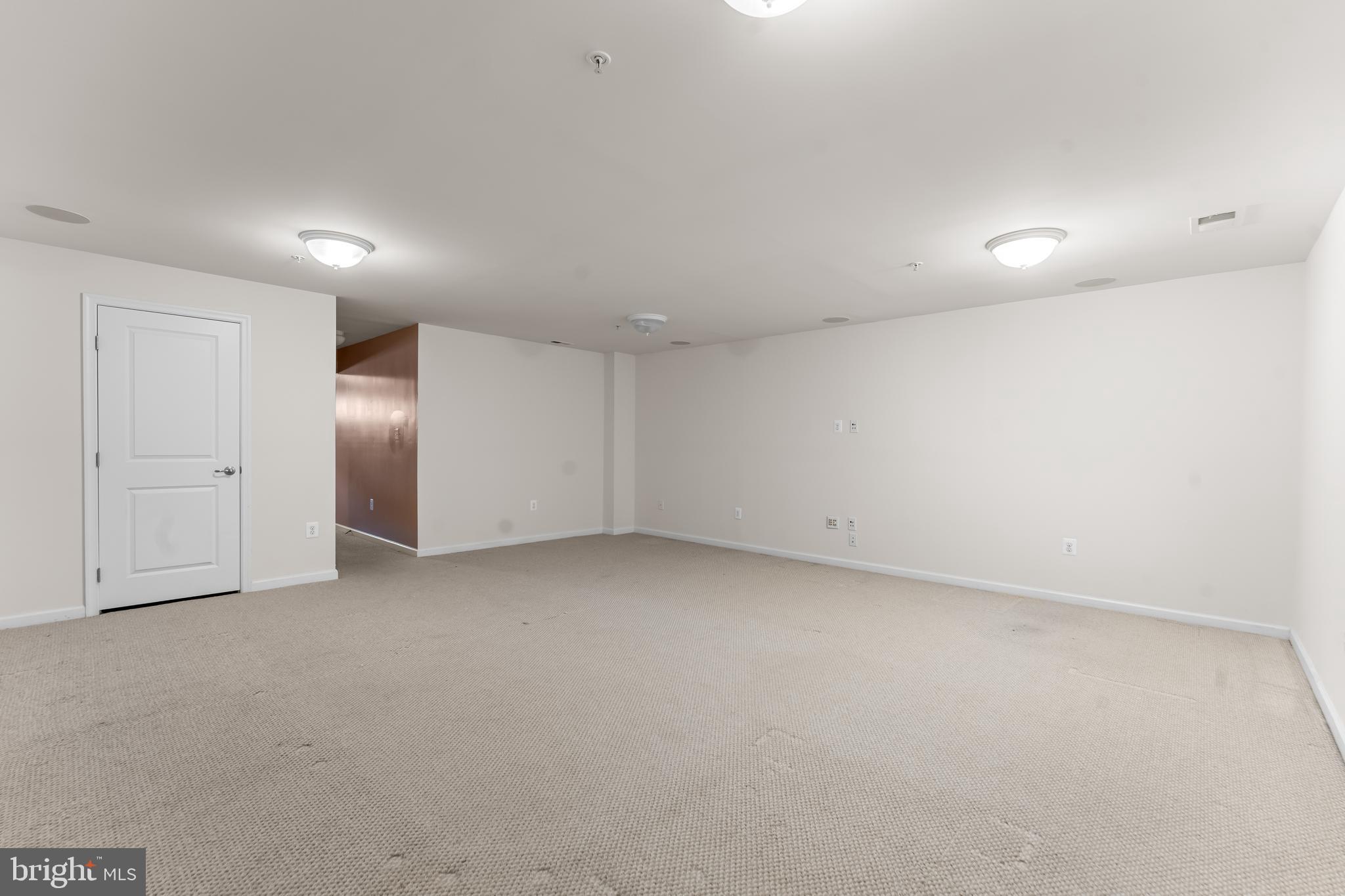 ELLICOTT CROSSING - Residential Lease