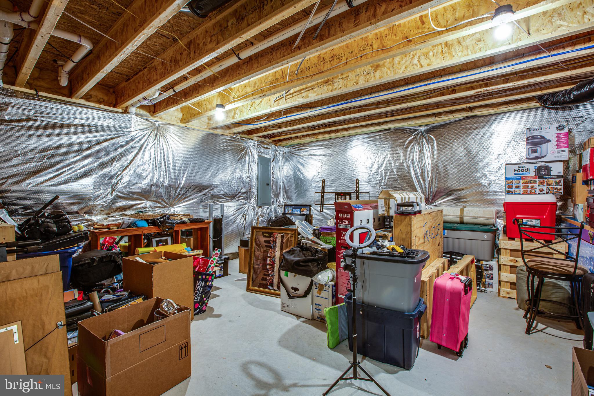 LIBERTY KNOLLS - Residential