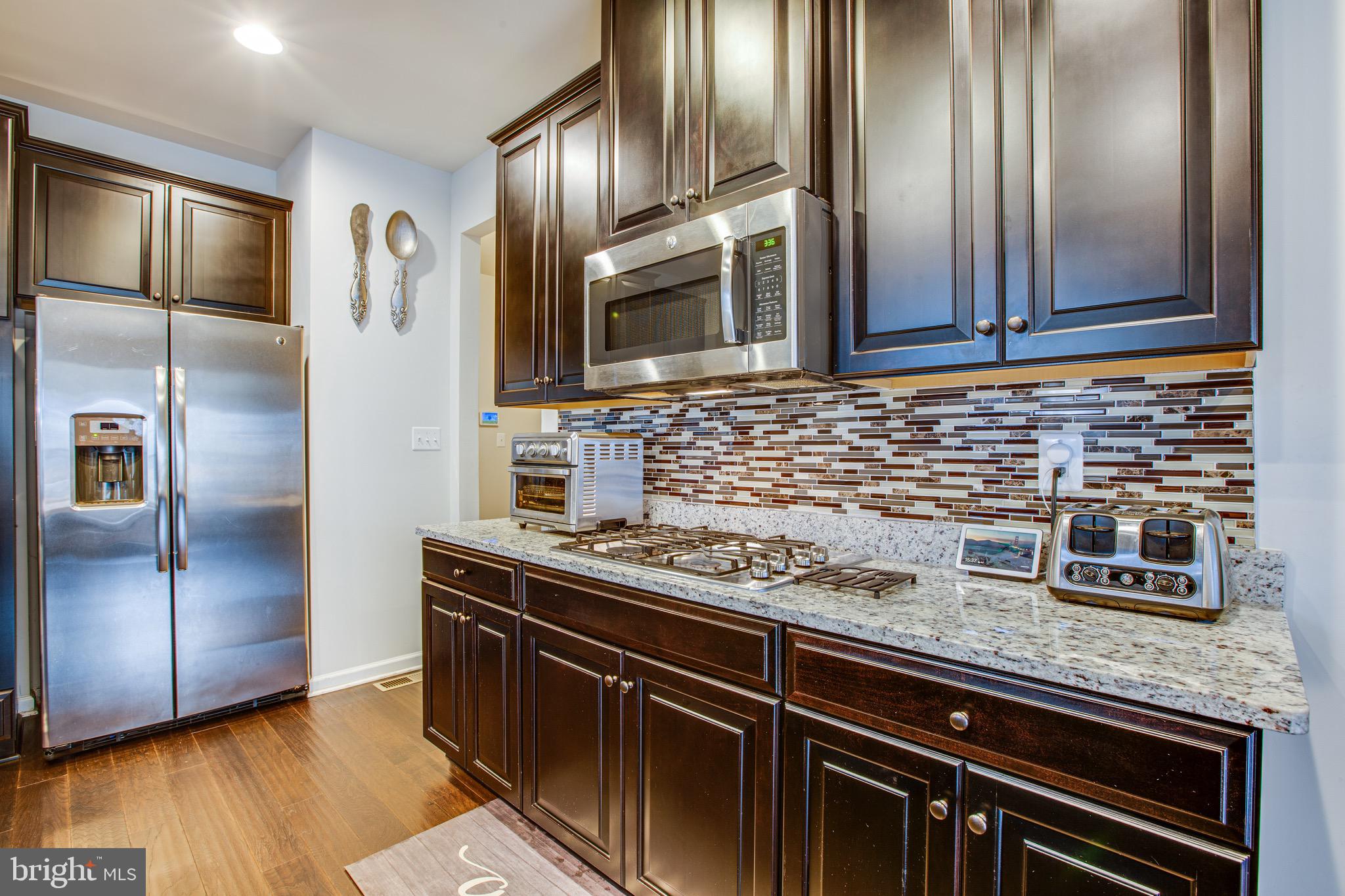 LIBERTY KNOLLS - Residential