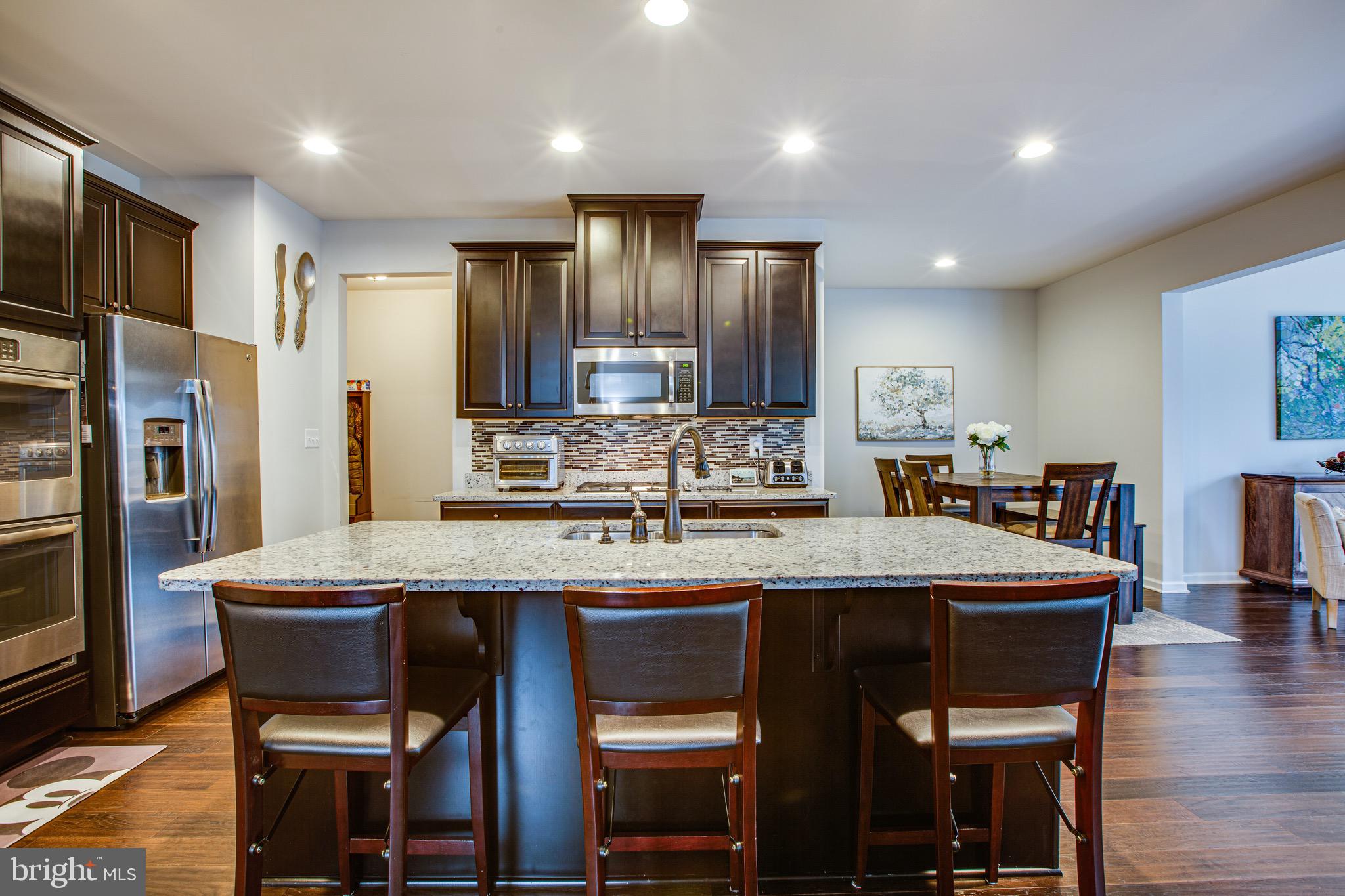 LIBERTY KNOLLS - Residential