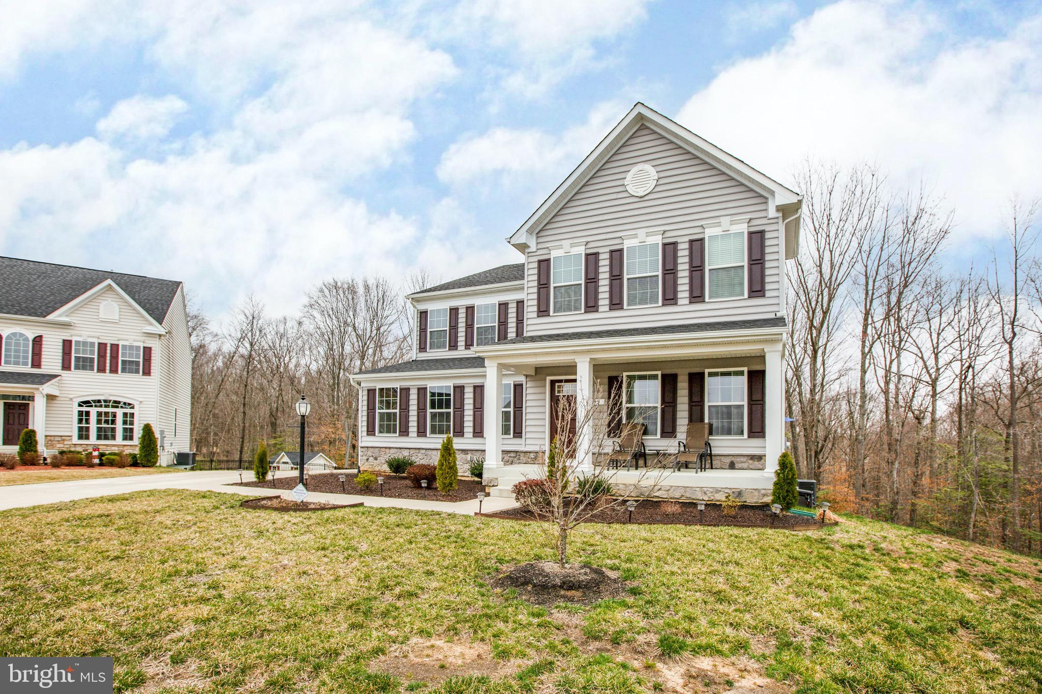 LIBERTY KNOLLS - Residential