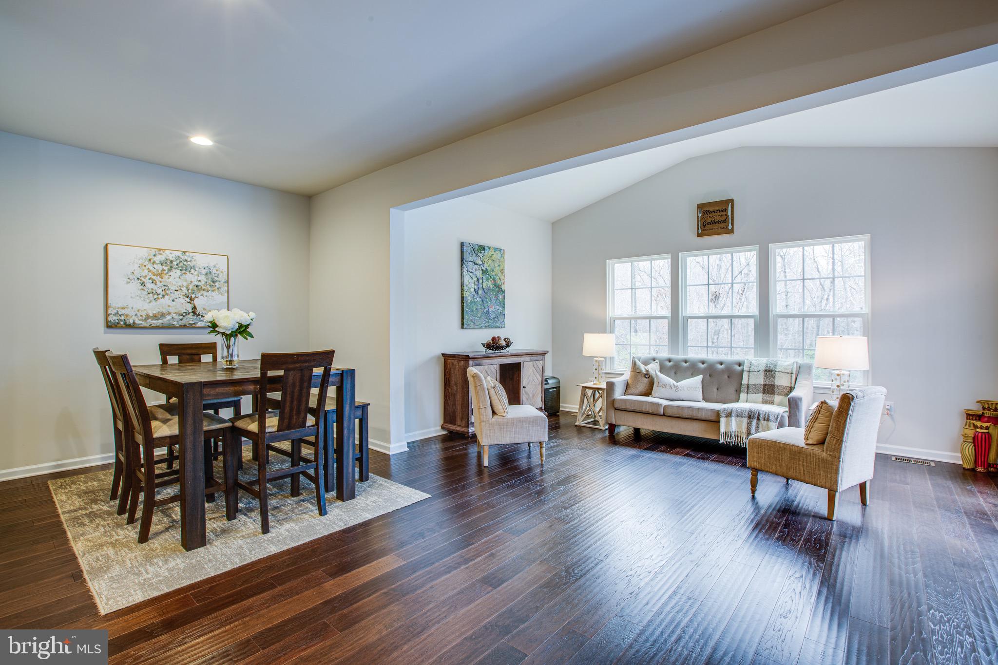 LIBERTY KNOLLS - Residential