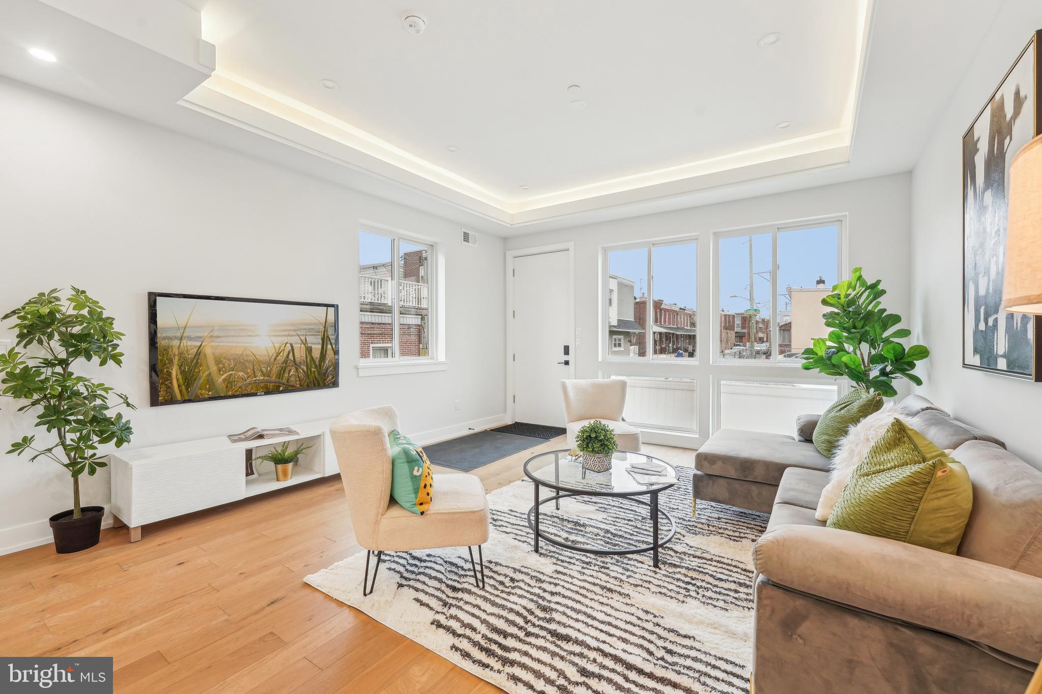 PORT RICHMOND - Residential