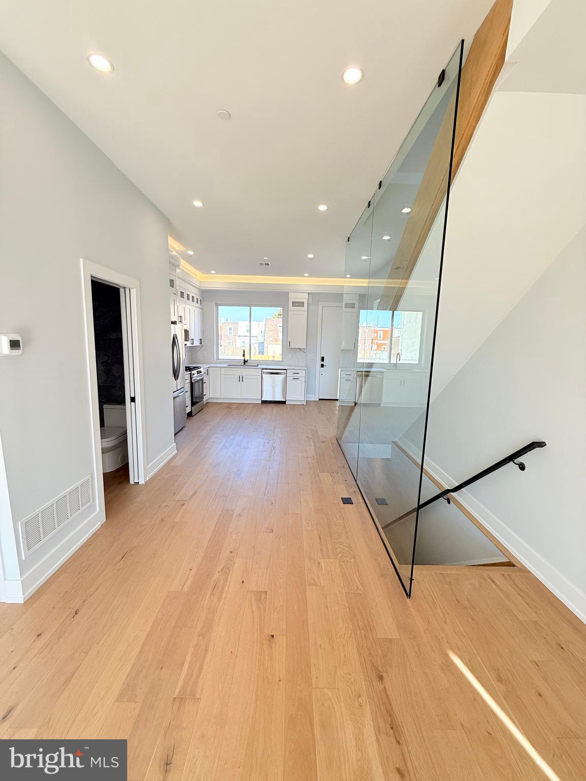 PORT RICHMOND - Residential