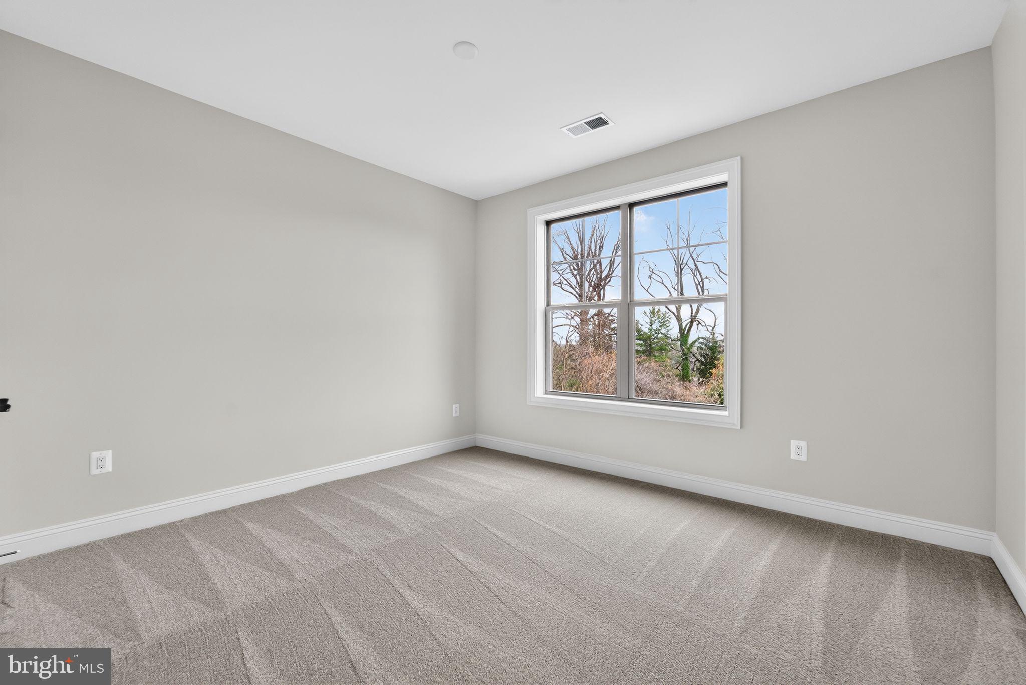 ROUND BAY - Residential